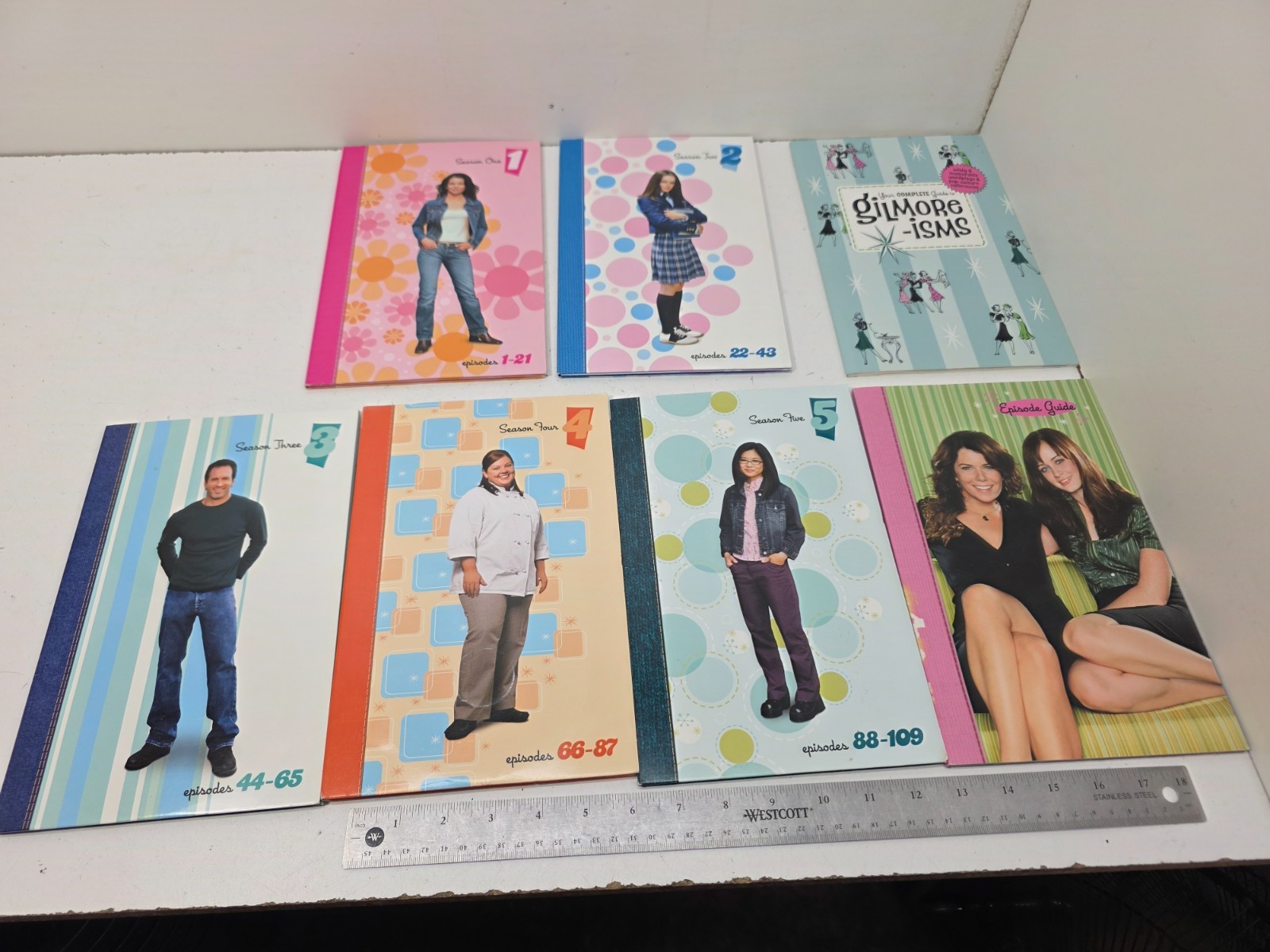 Gilmore Girls – The Complete SEASON 1-5 LOT GILMORE-ISMS BOOK