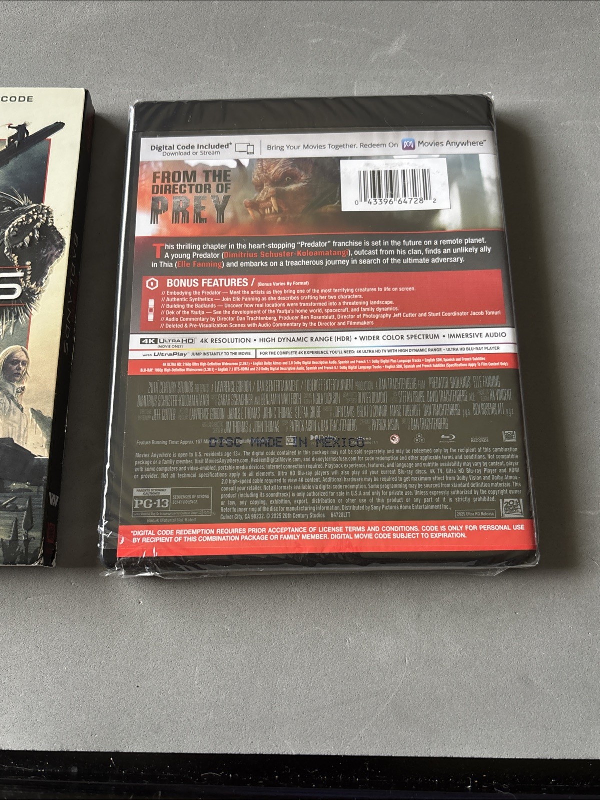 Predator: Badlands 4K UHD Ultra HD Blu-ray w/ Slipcover New
