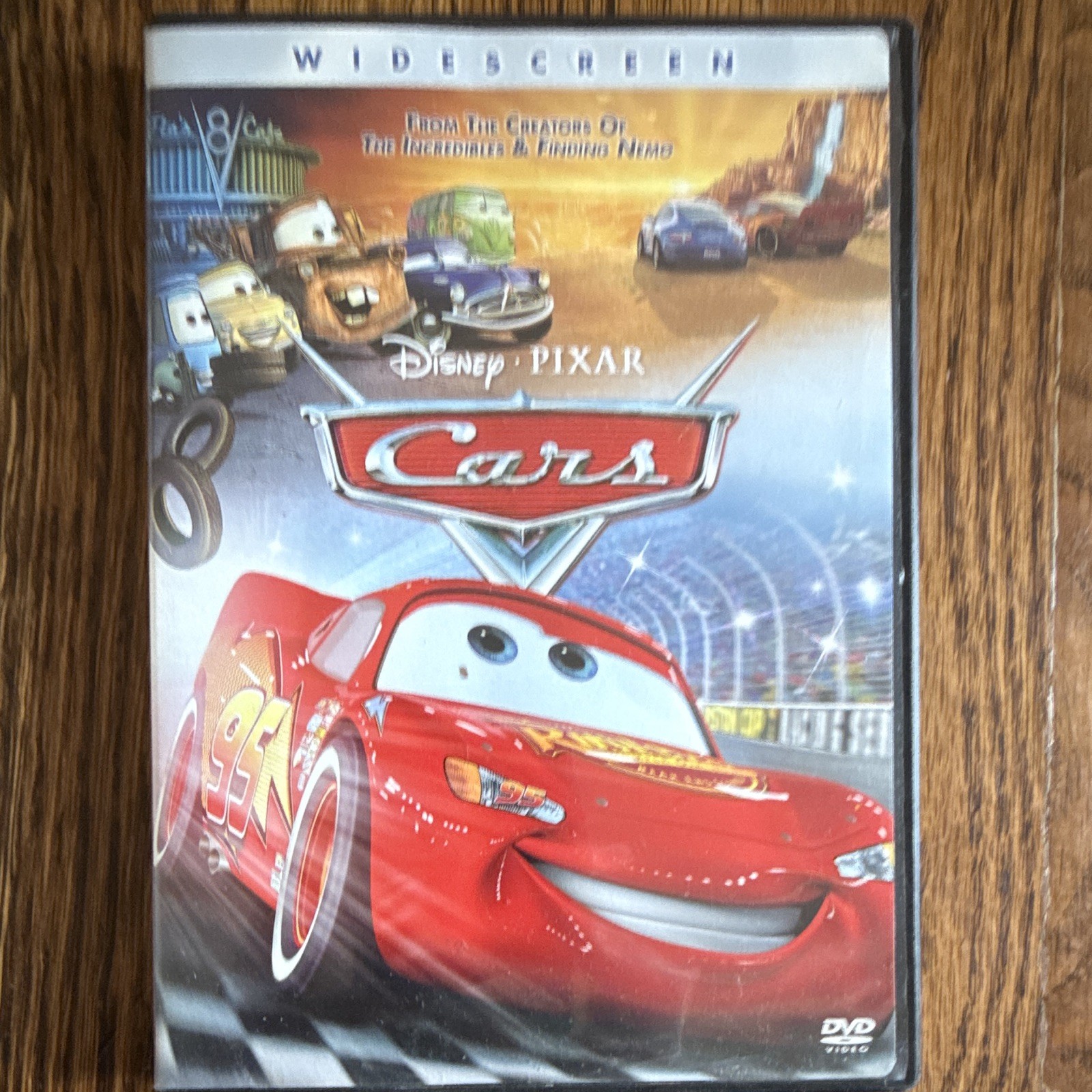 Disney Pixar Cars DVD Widescreen + Deleted Scenes Region 1 NTSC G 116 min