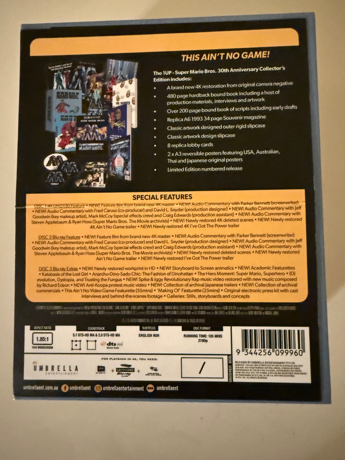 Super Mario Bros: 30th Anniversary Collector’s Edition (4K/Blu-ray) Open Box