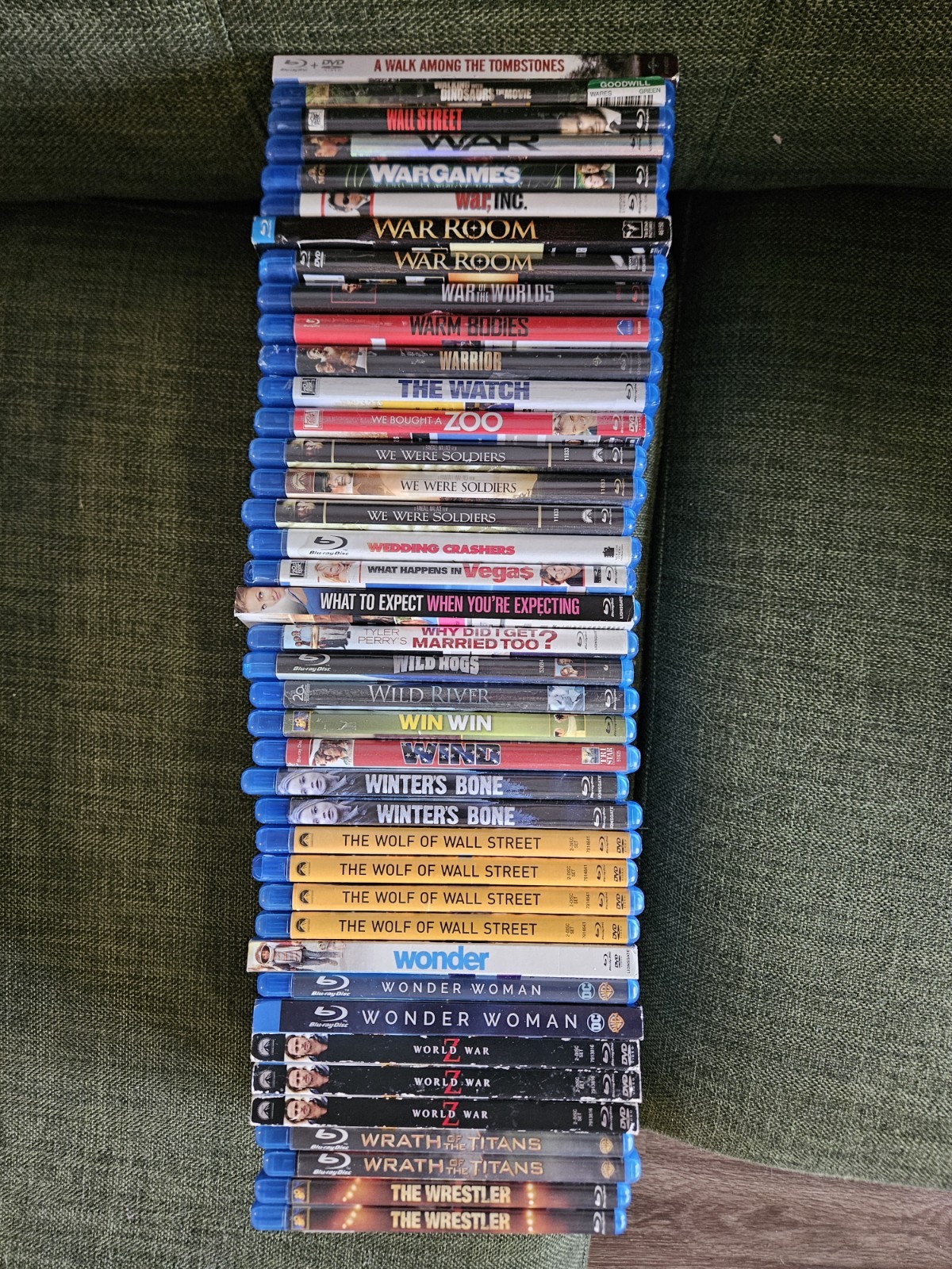 “W” Mixed Lot Blu Ray