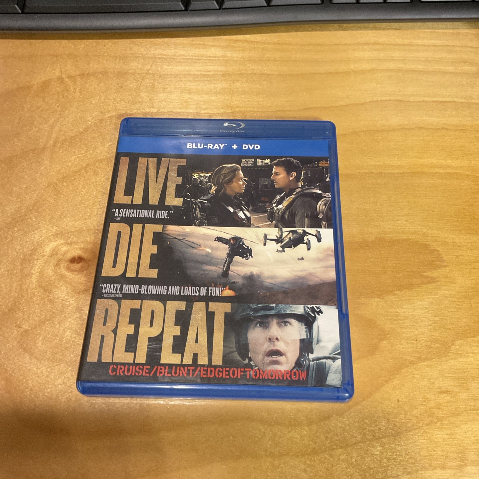 LIVE DIE REPEAT: Edge of Tomorrow Blu-ray + DVD 2014, 113 minutes, Cruise, Blunt