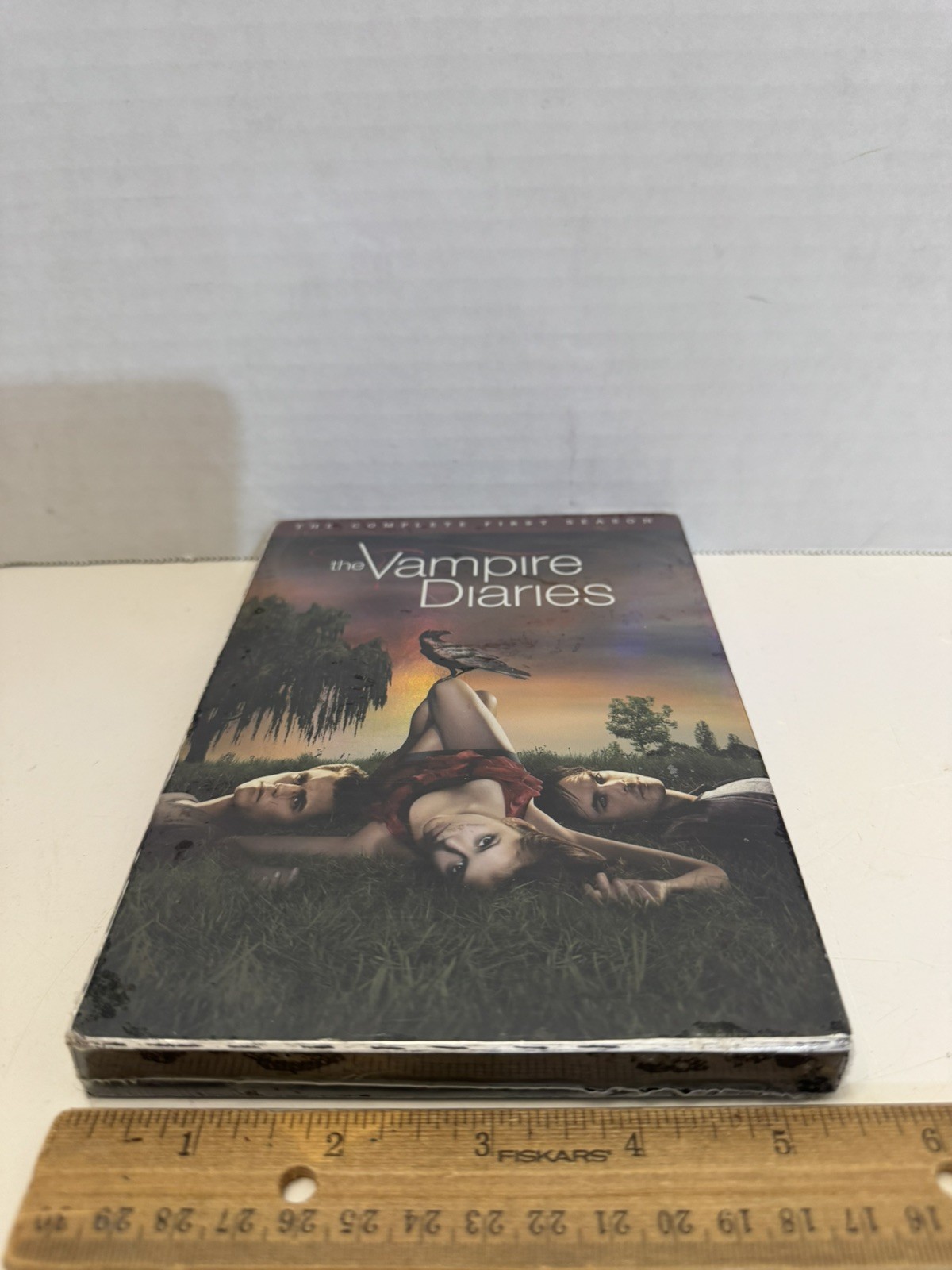 The Vampire Diaries : The Complete First Season – New Sealed DVD