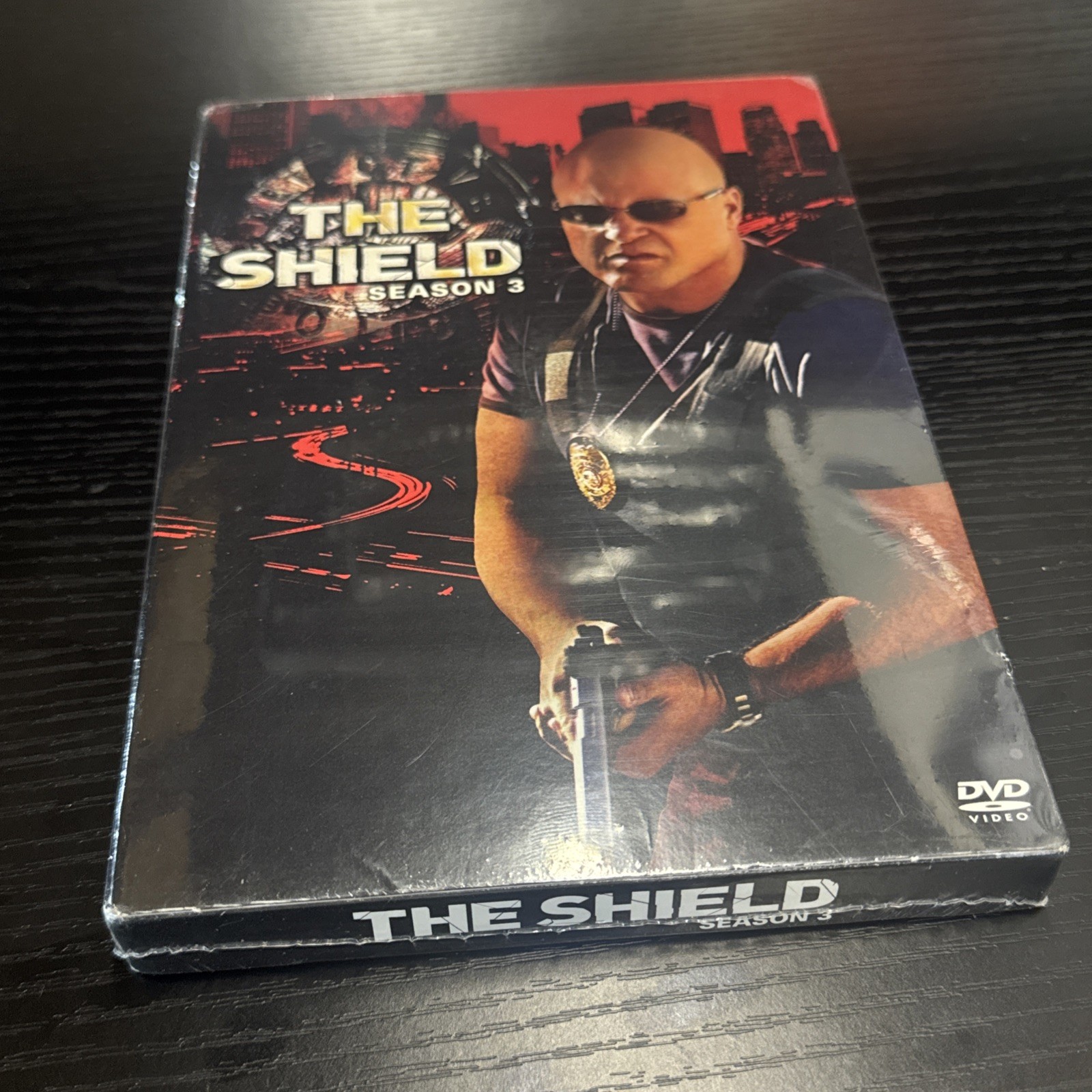 The Shield: Complete Third Season 3 (DVD, 2004, 4 Disc Set) BRAND NEW SEALED !!