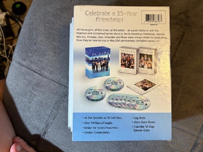 Friends: The Complete Series Seasons 1-10 DVD Like New