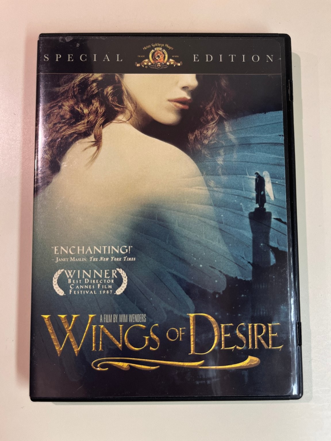 Wings of Desire DVD, 1987 Fantasy, Wim Wenders, Peter Falk, Bruno Ganz, Bonus