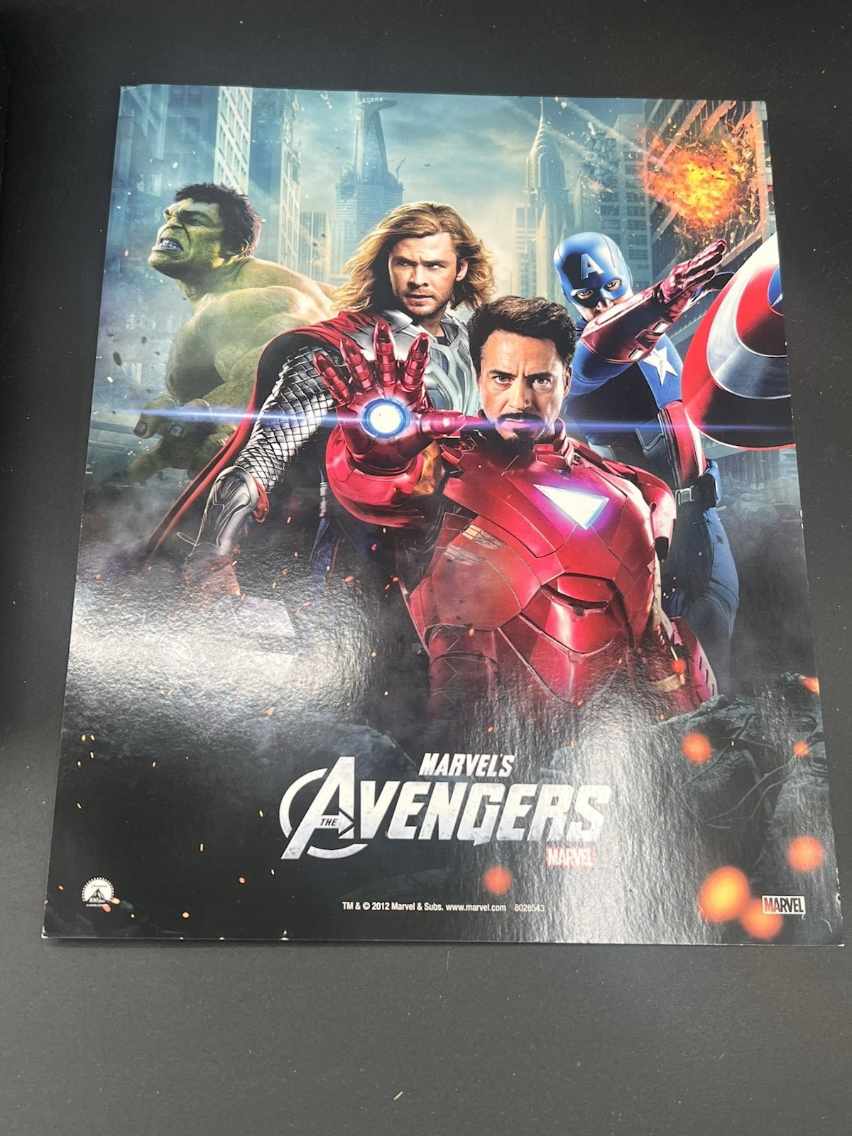 Avengers Blu-ray 3D, DVD Best Buy Exclusive Illuminated Lenticular Box Set