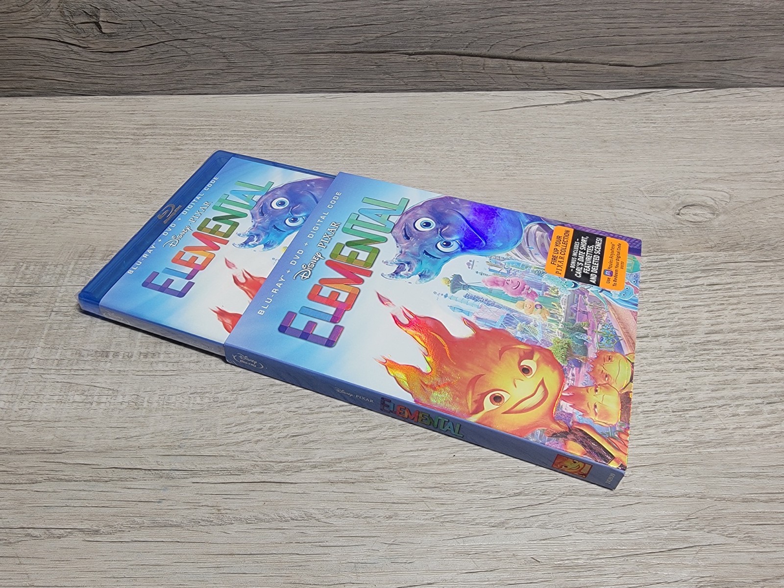 Elemental (2023) Blu-Ray & DVD w/Slipcase Disney Pixar SEALED