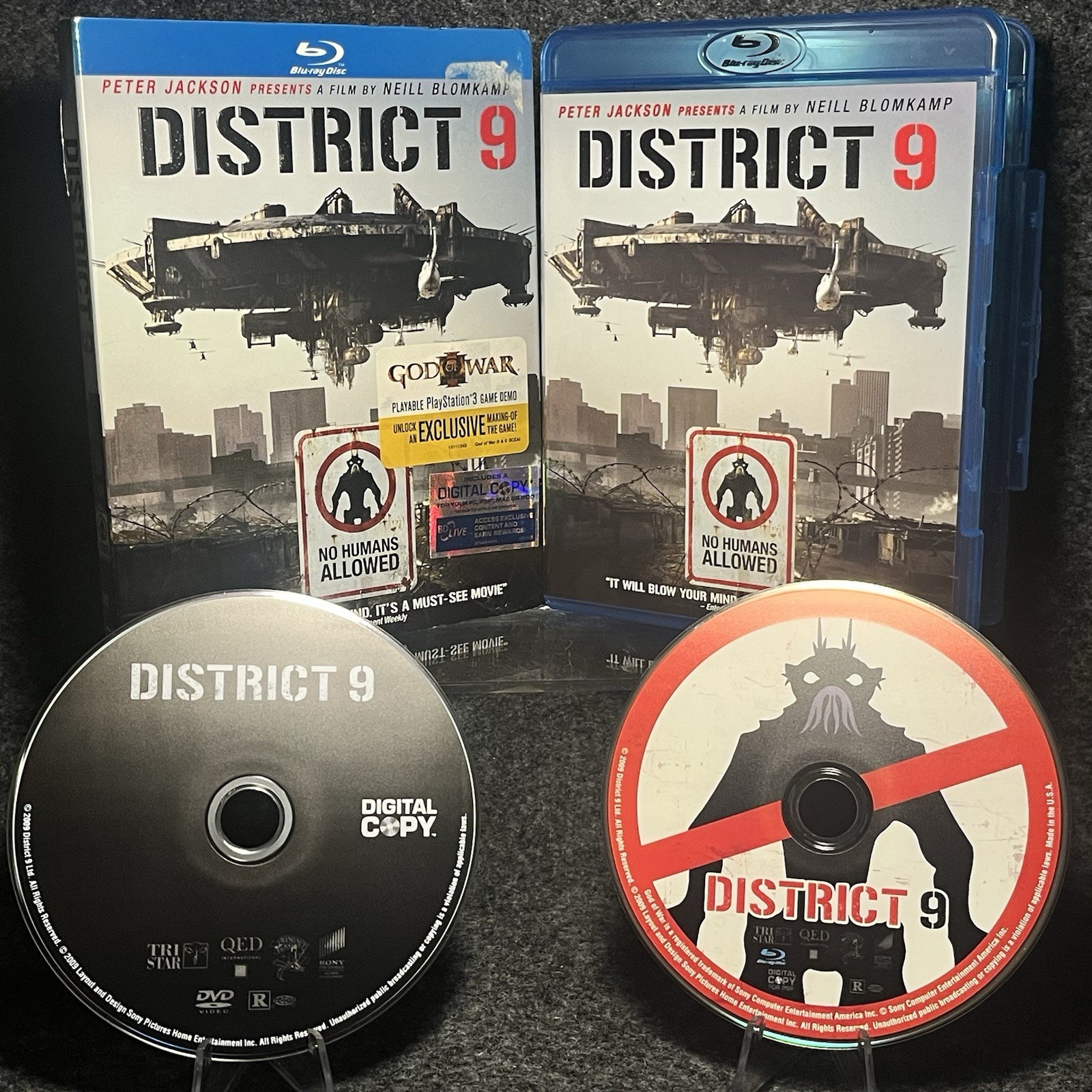 District 9 Blu-ray DVD Combo Slipcover Sci-Fi Movie Peter Jackson Neill Blomkamp