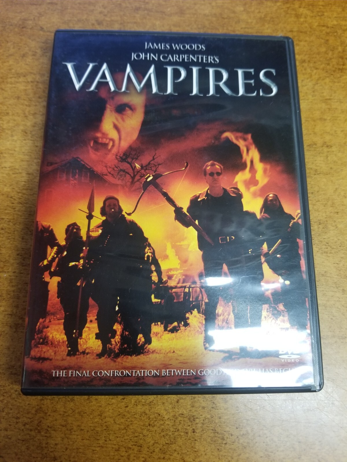 Vampires (DVD, 1999, Closed Caption Subtitled English and French)(TESTED)
