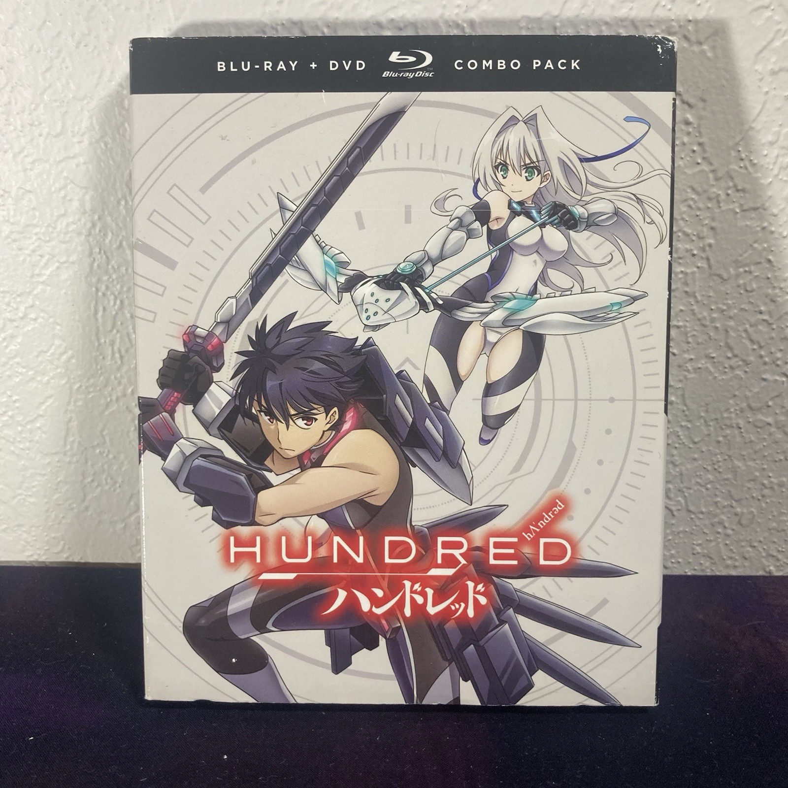 Hundred: the Complete Series (Blu-Ray, DVD Combo, 12 Episodes) LN READ