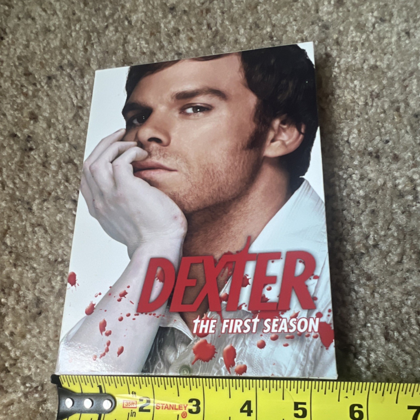 Showtime Ent. Dexter First Season DVD Box Set TV Crime Featurette Extras