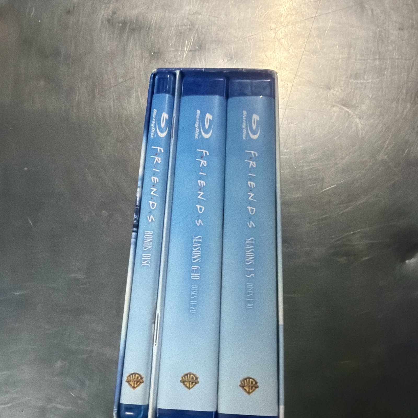 Friends – The Complete Series (1994-2004) Blu-ray 21-Disc Set All 10 Seasons