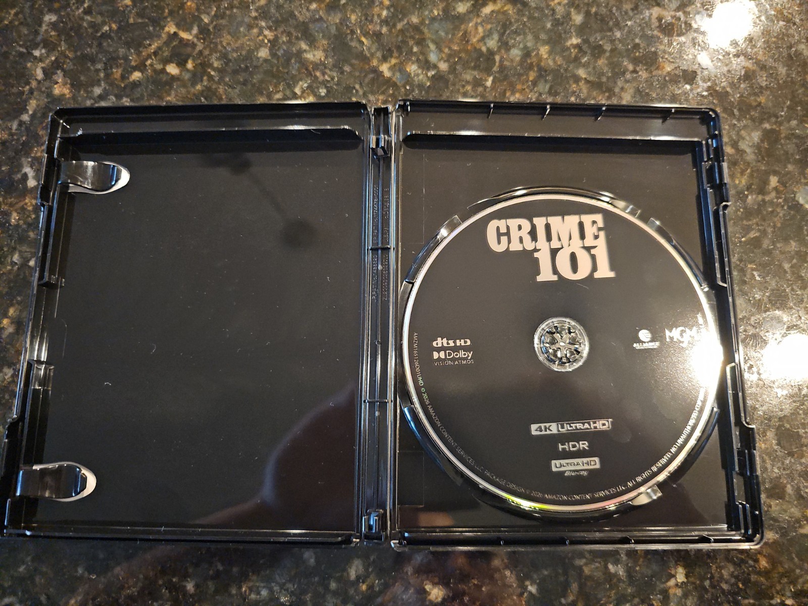 Crime 101 4K Blu-ray + Slipcover – Like New – Chris Hemsworth