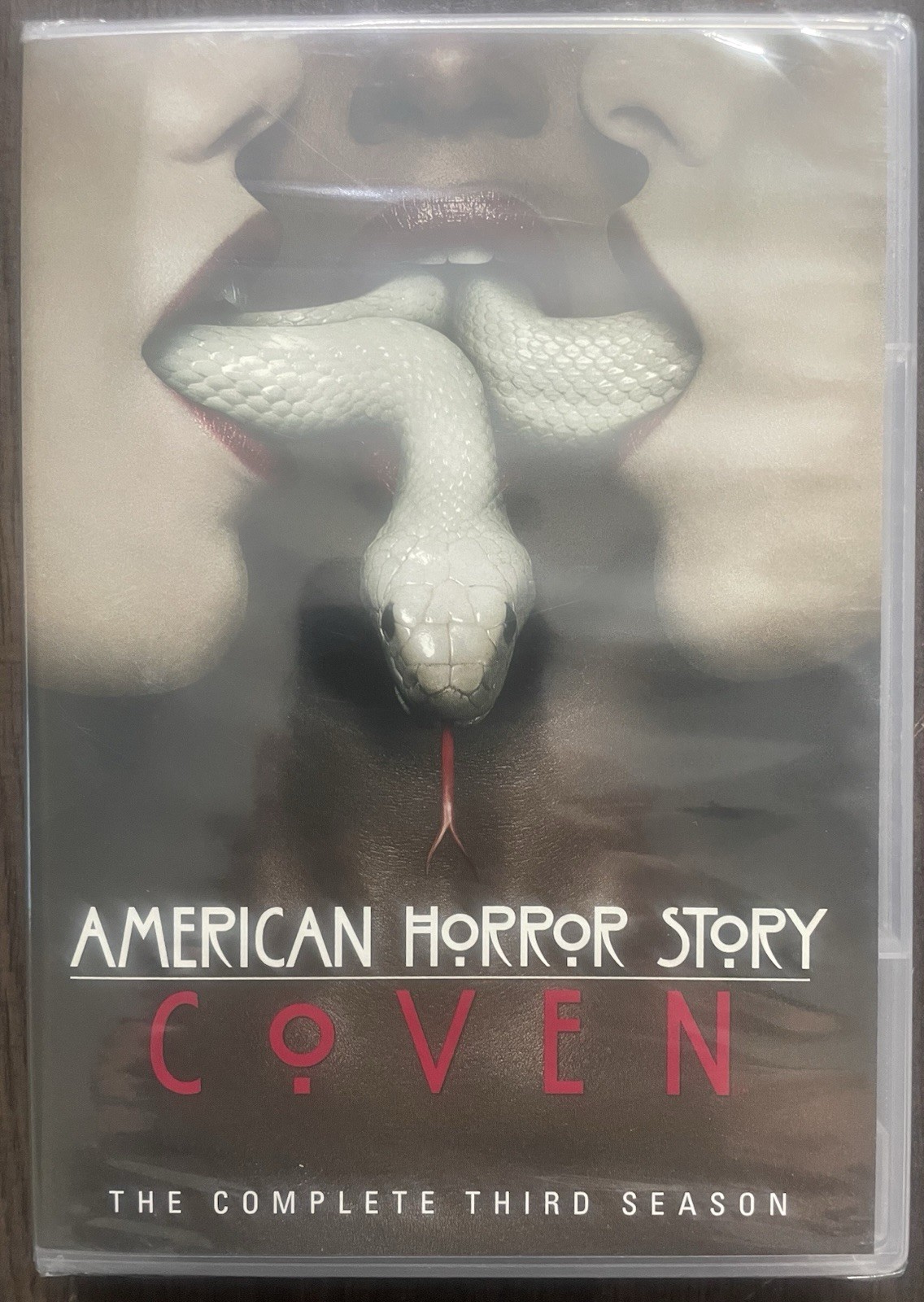 American Horror Story: Coven Complete 3rd Season DVD Jessica Lange BRAND NEW!