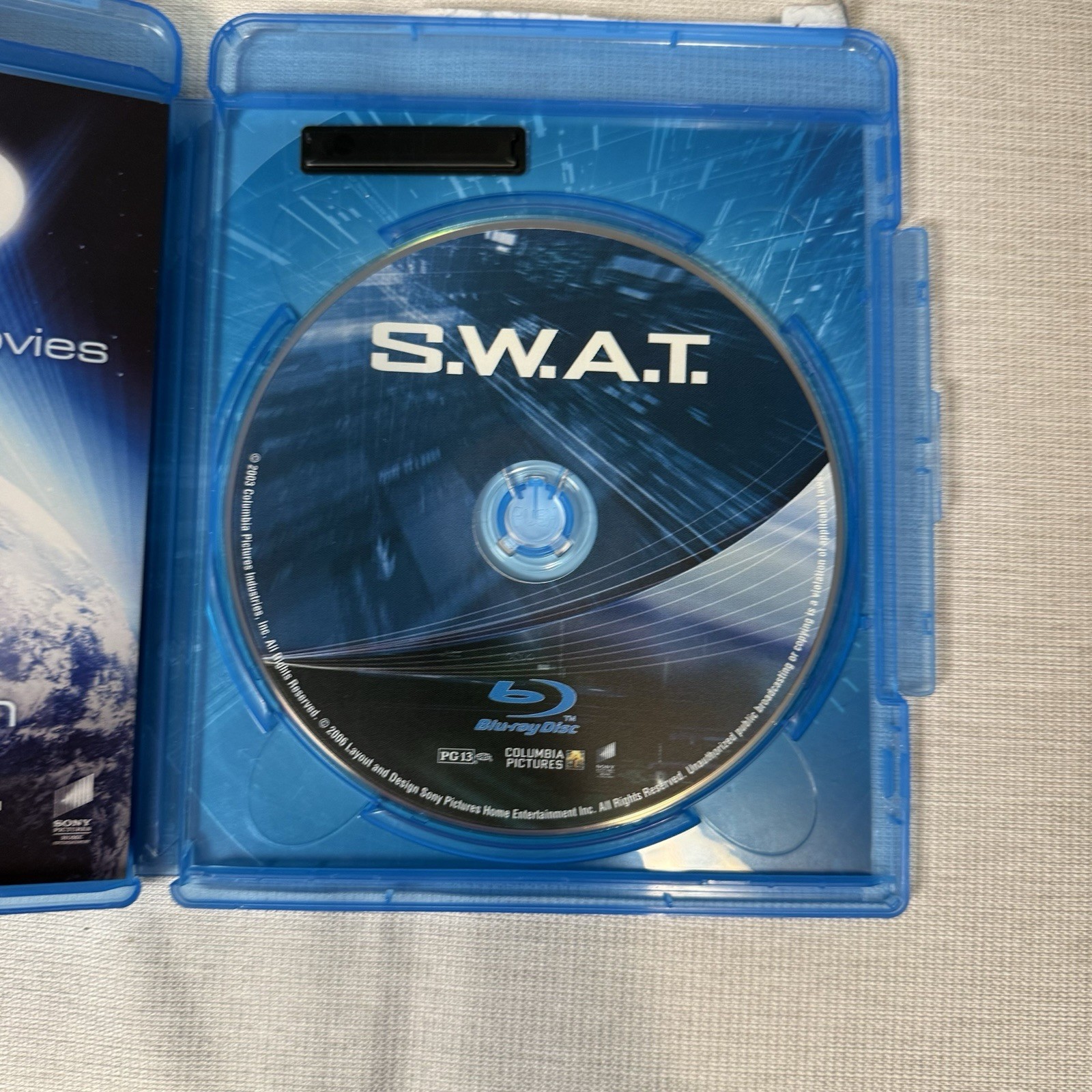 Columbia Pictures S.W.A.T. Blu-ray PG-13 2003 117 Min Deleted Scenes Farrell