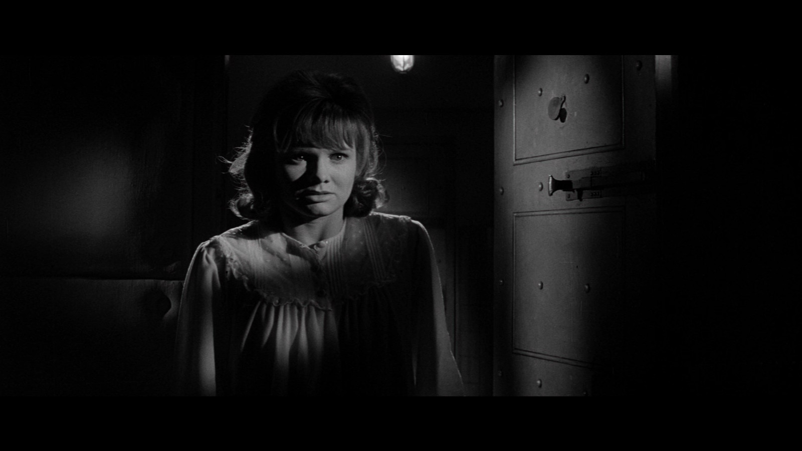 Nightmare 1964 – 1080P BLURAY FILM NOIR THRILLER CLASSIC
