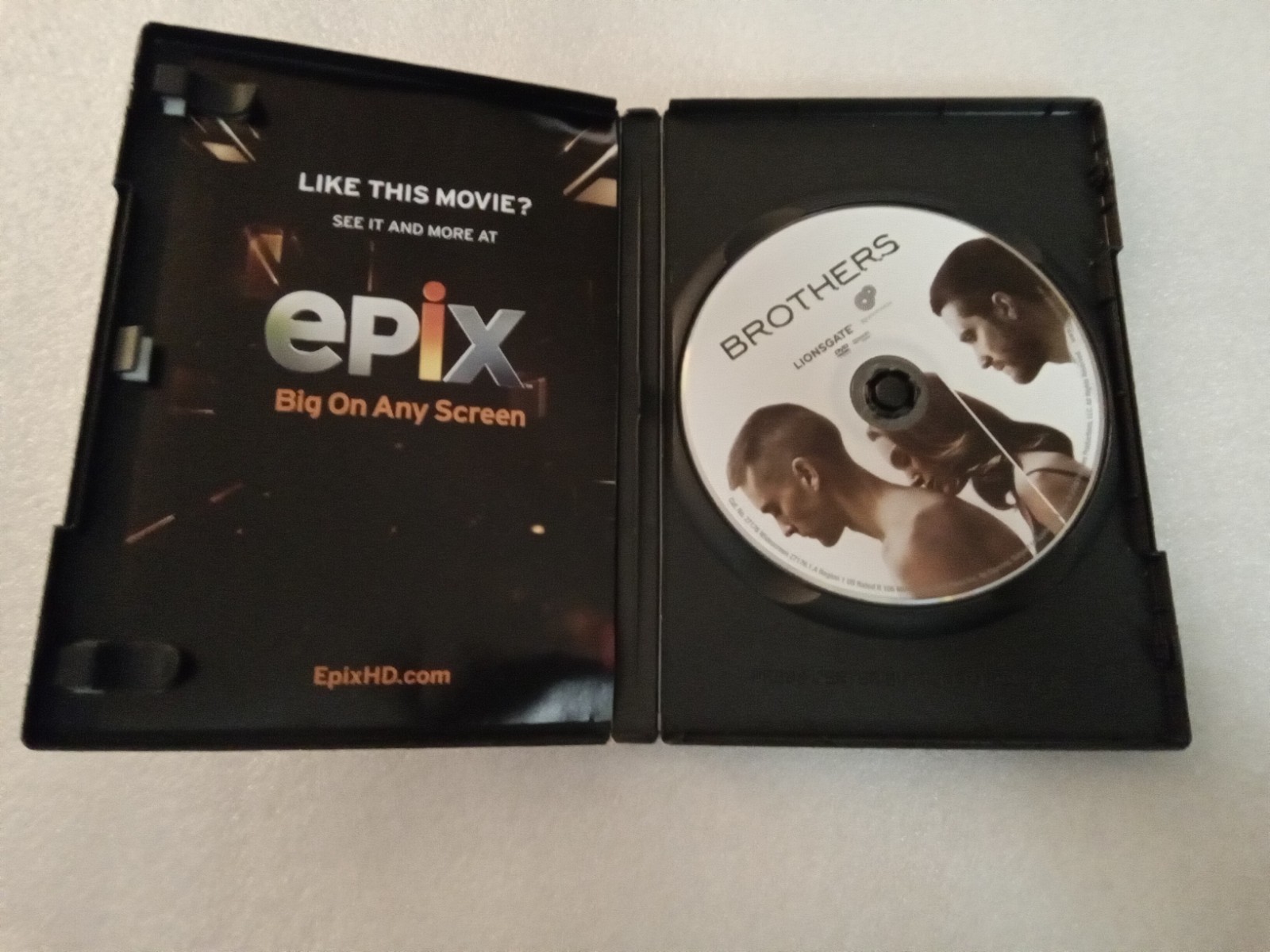 Brothers (DVD, 2009) T31