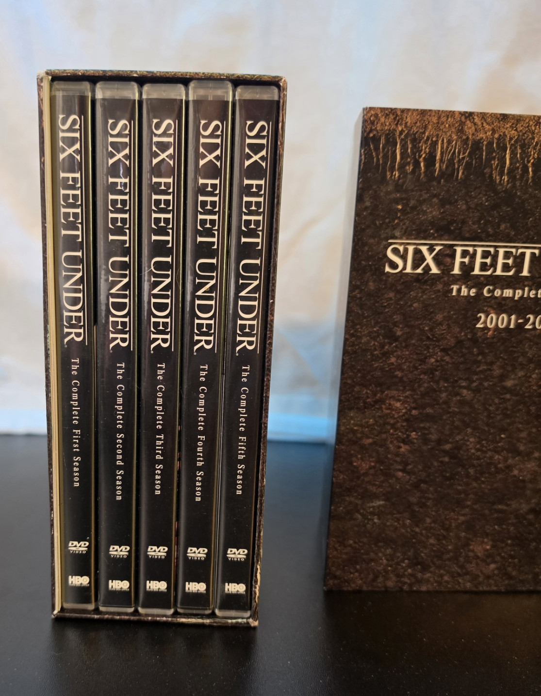 HBO Home Video Six Feet Under Complete Series DVD Box Set Book Included