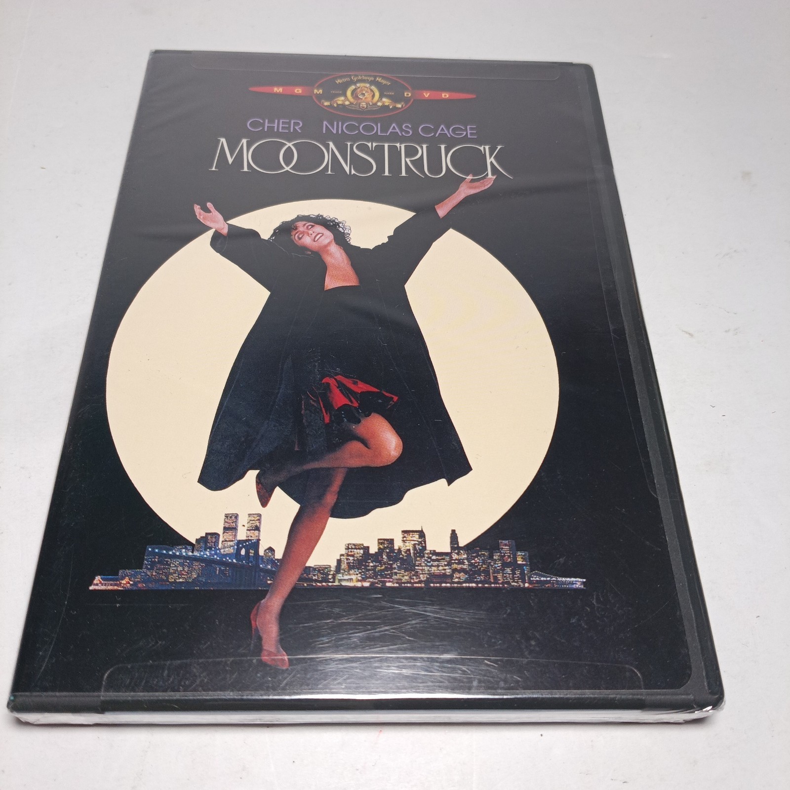Moonstruck DVD 1987 MGM Home Entertainment New Sealed Cher Nicolas Cage