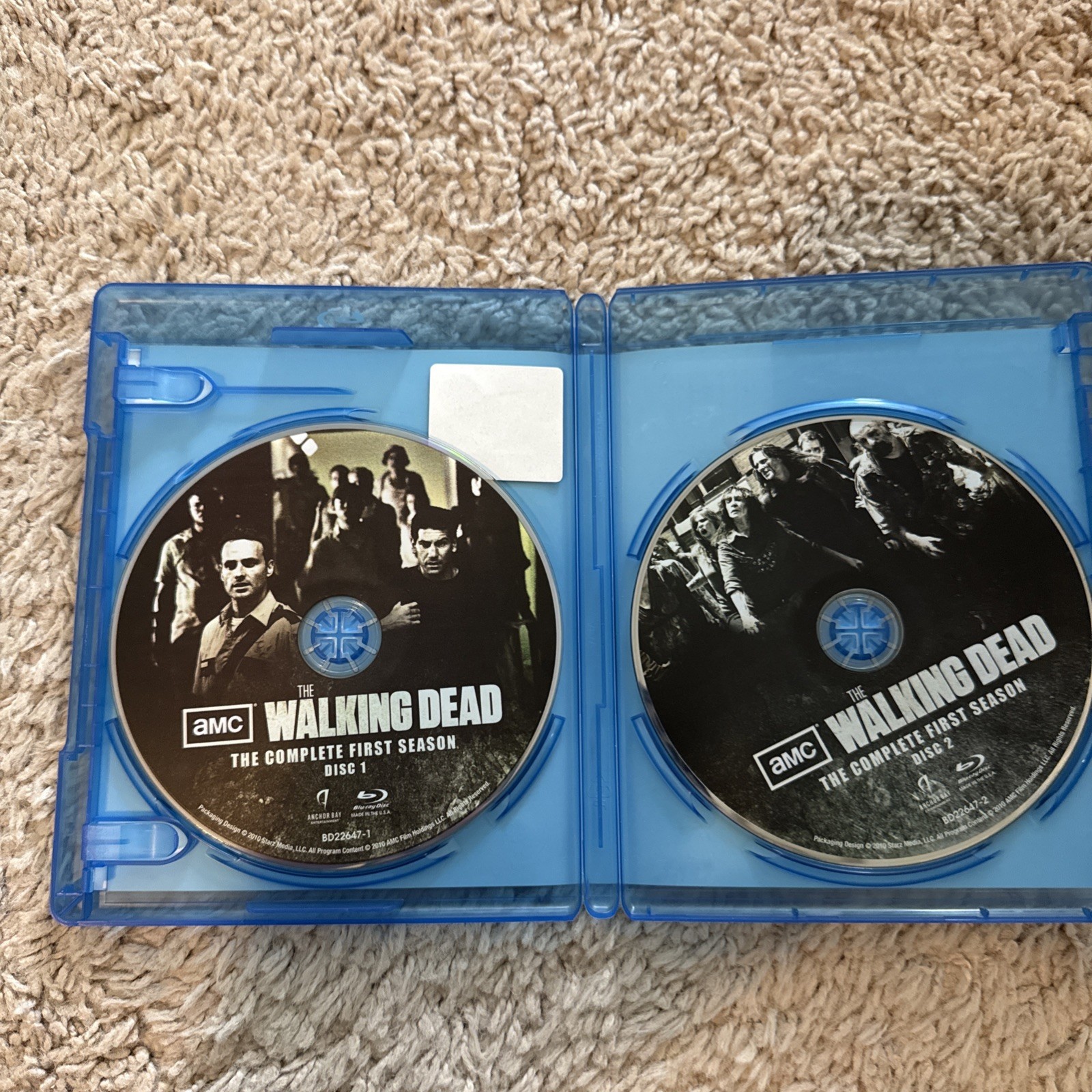 AMC The Walking Dead Complete Seasons 1-4 (16 Blu-ray Disc Set) TV Series Horror