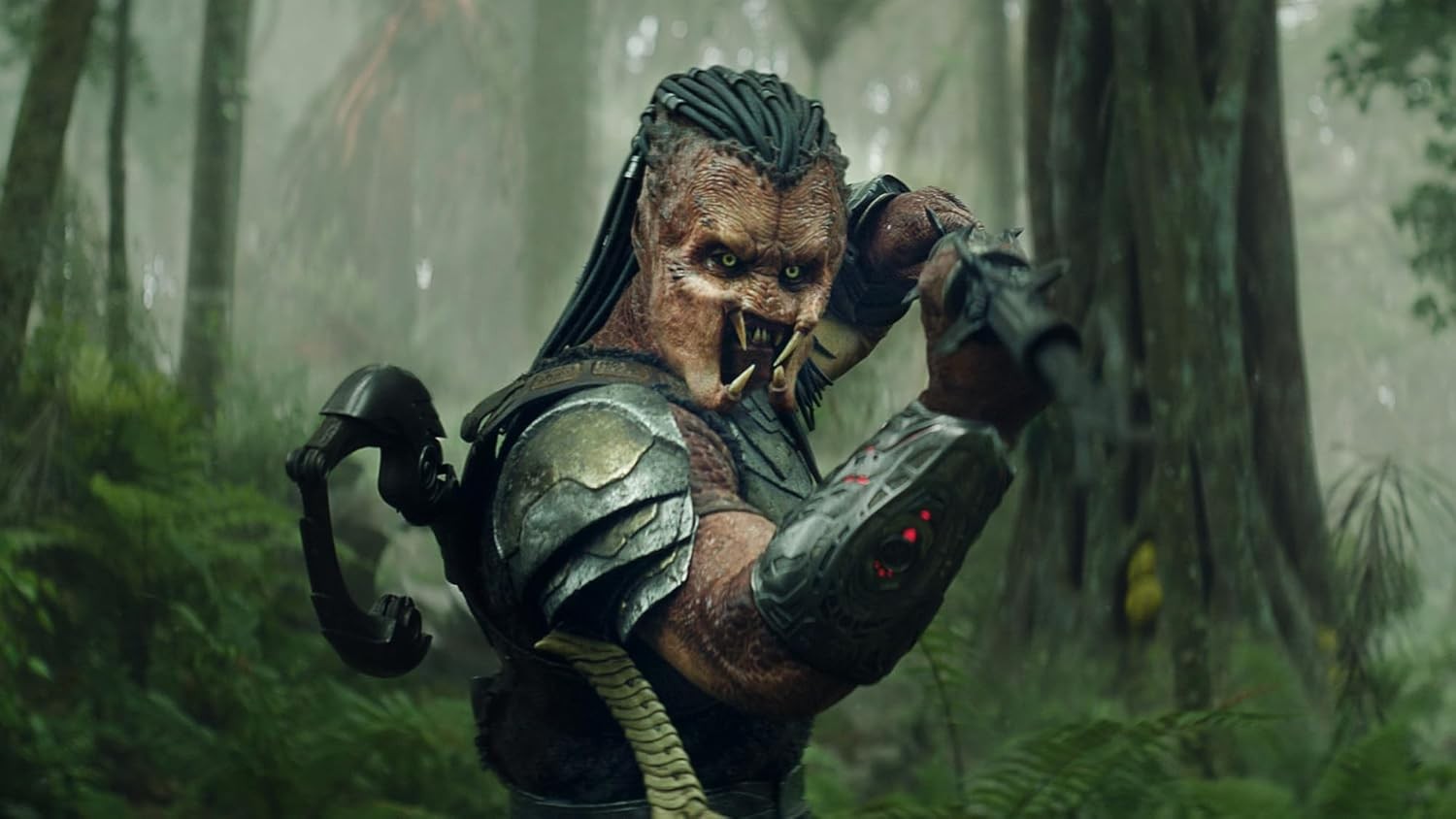 Predator: Badlands Digital (Blu-ray) Dimitrius Schuster-Koloamatang Elle Fanning
