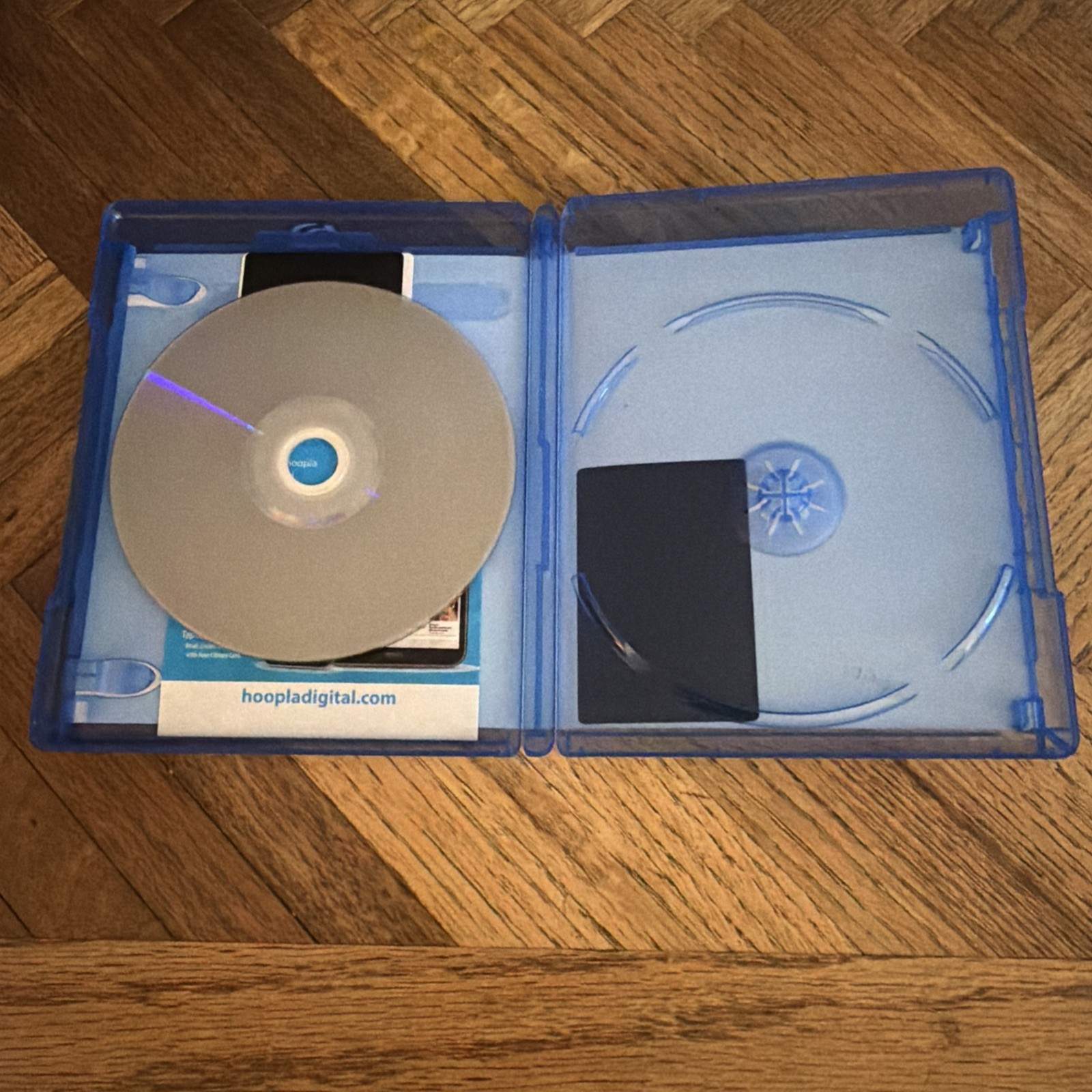 “Bugonia”Collectors Edition (Blu-ray, 2025) Ex-library