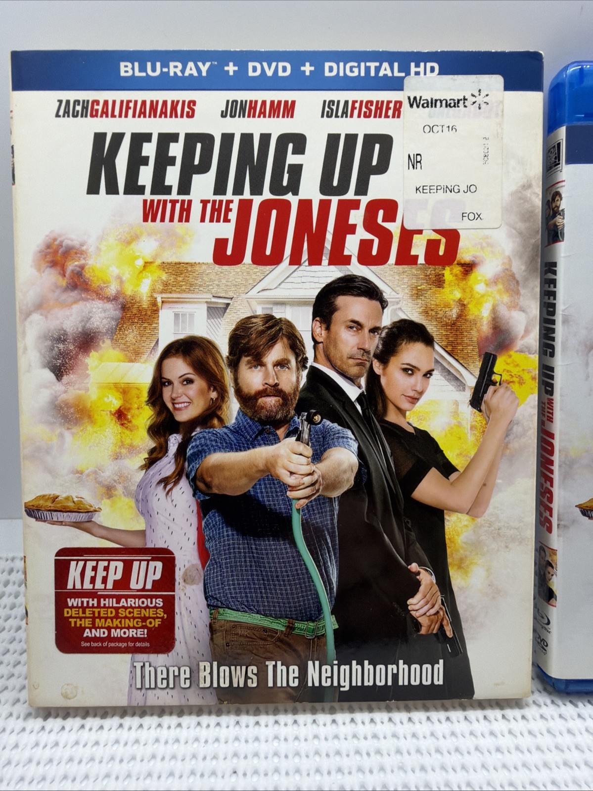 Keeping Up with the Joneses (Blu-ray, 2016) W/ Slipcover