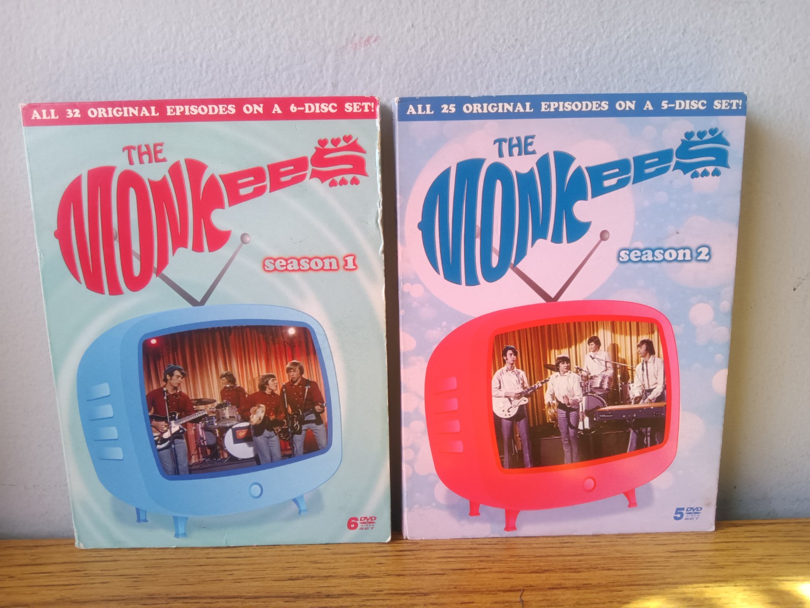 Rhino The Monkees Seasons 1-2 DVD Box Set Region 1 (2003) Commentary