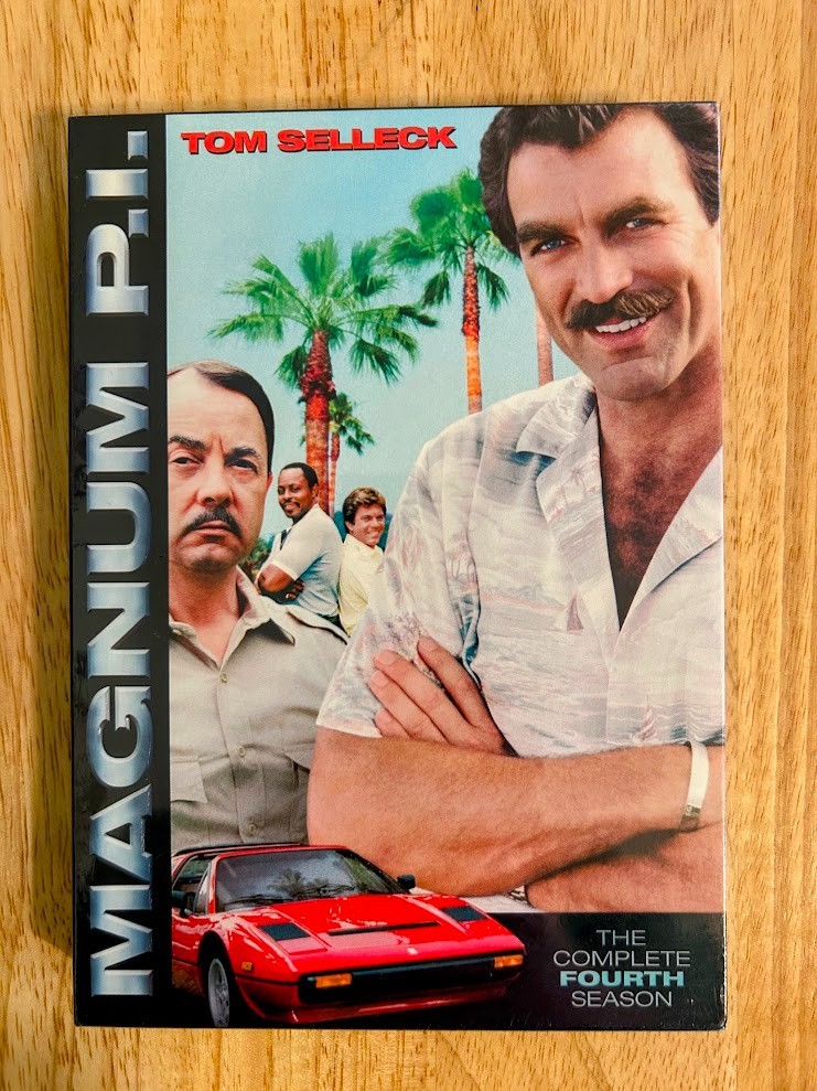 DVD Lot-16, Sherlock, Blue Bloods, Criminal Minds, Magnum P.I, Hill Street Blues