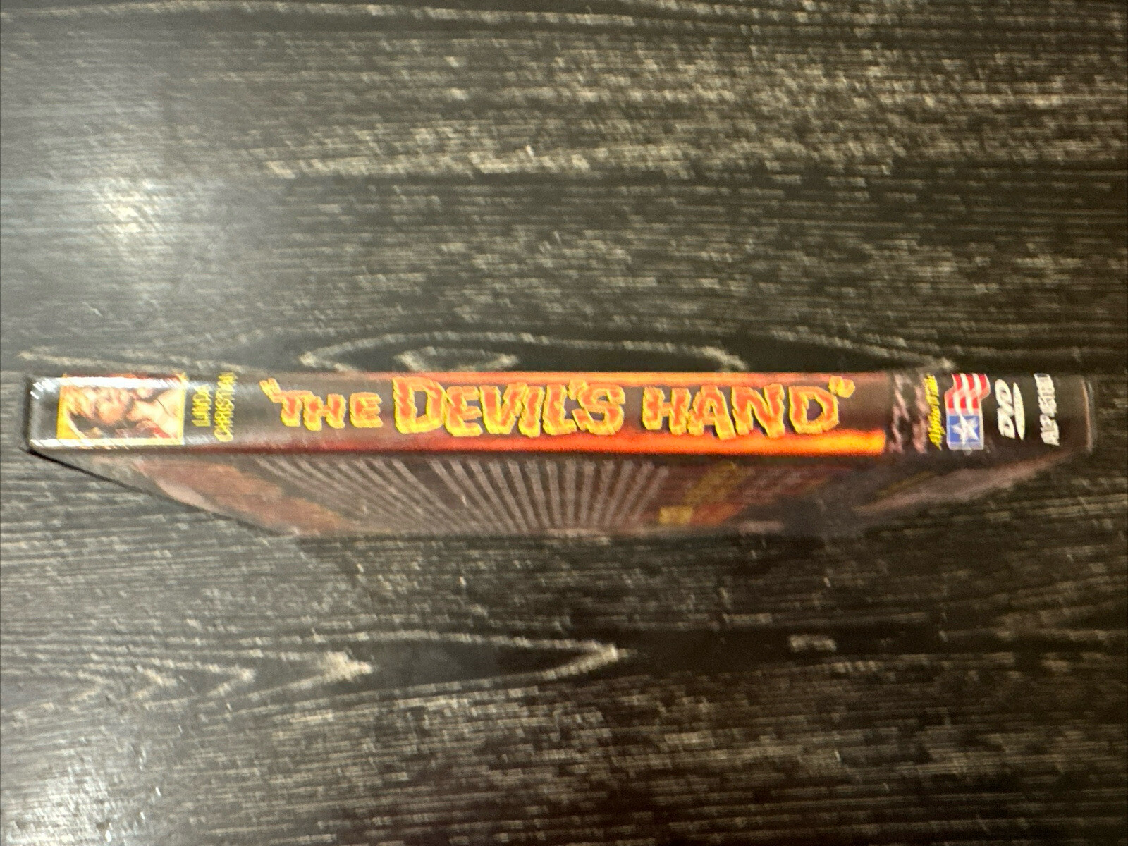 The Devil’s Hand (1961) Alpha Video Dist. 2004 DVD, Inserts, B&W, 72 Min. PO~VG+