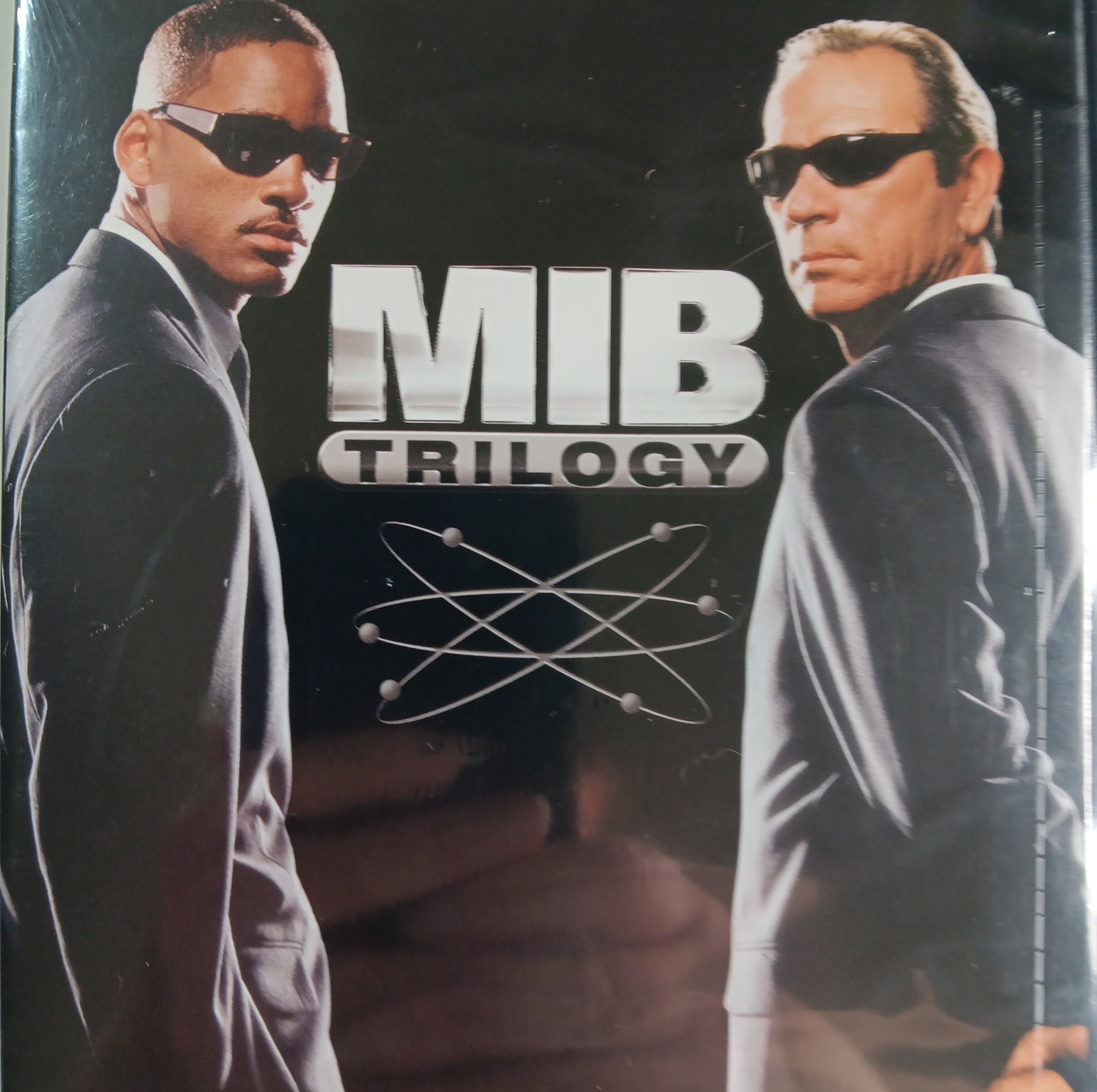 Men In Black Trilogy DVD 1 2 3 Movie Box Set Will Smith Sci-Fi Comedy NEW FLAWS