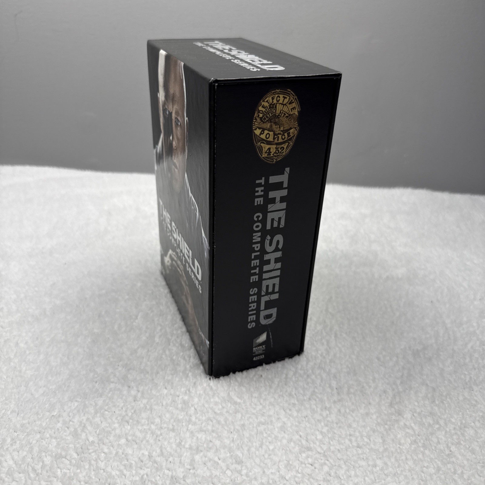 The Shield: The Complete Series (DVD, 2013, 29-Disc Box Set) Michael Chicklis