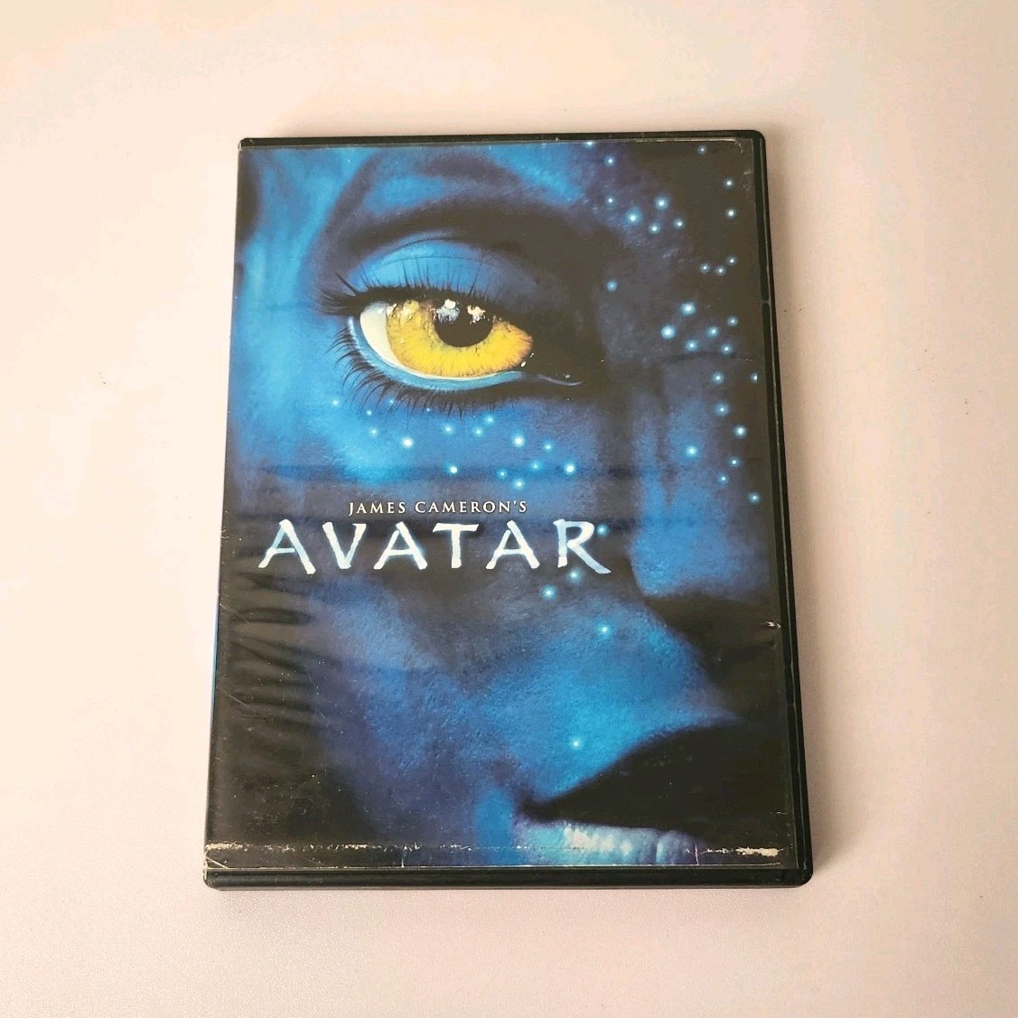 James Cameron’s Avatar DVD with Case