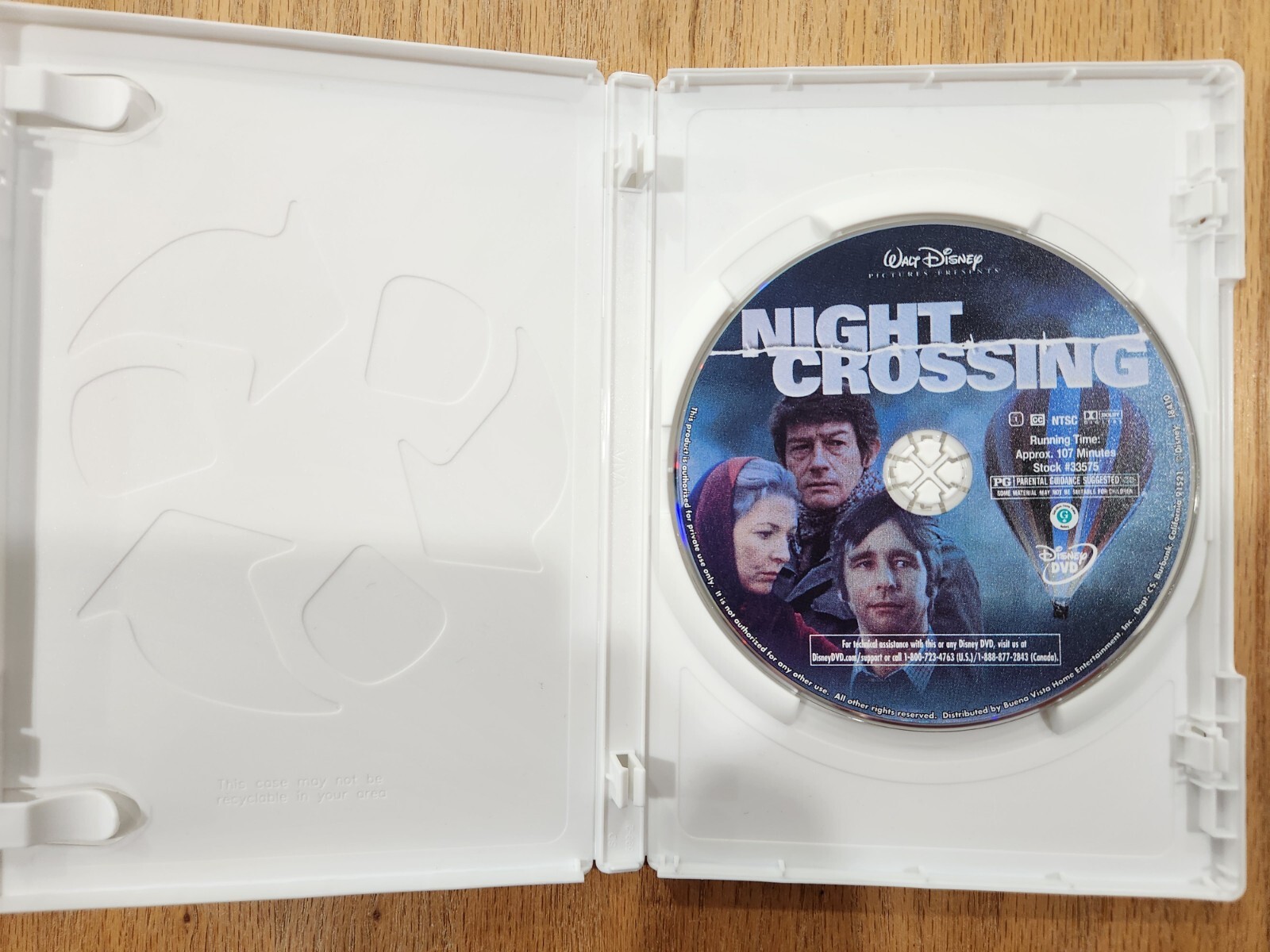 Night Crossing – John Hurt, Beau Bridges, Jane Alexander (Disney DVD, 1981)
