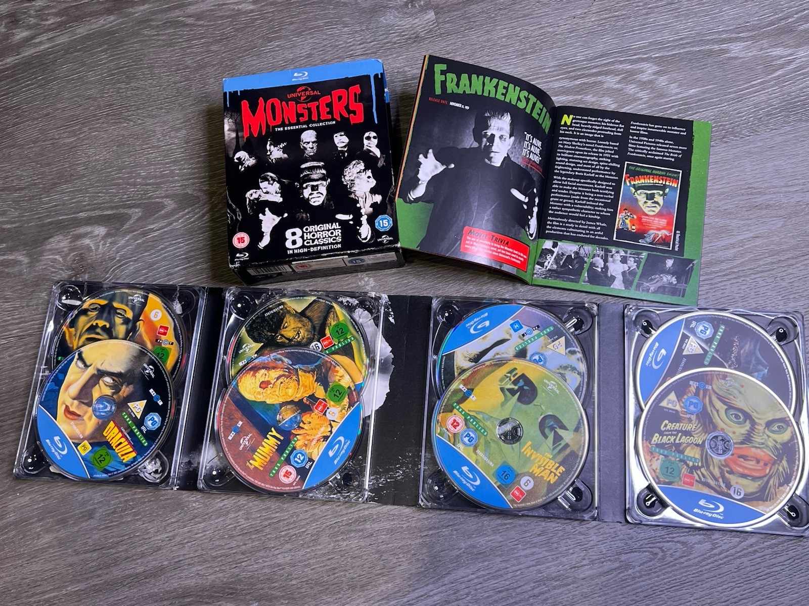 Universal Monsters BLU-RAY 8 Classics Disc Box Set Essential Collection.