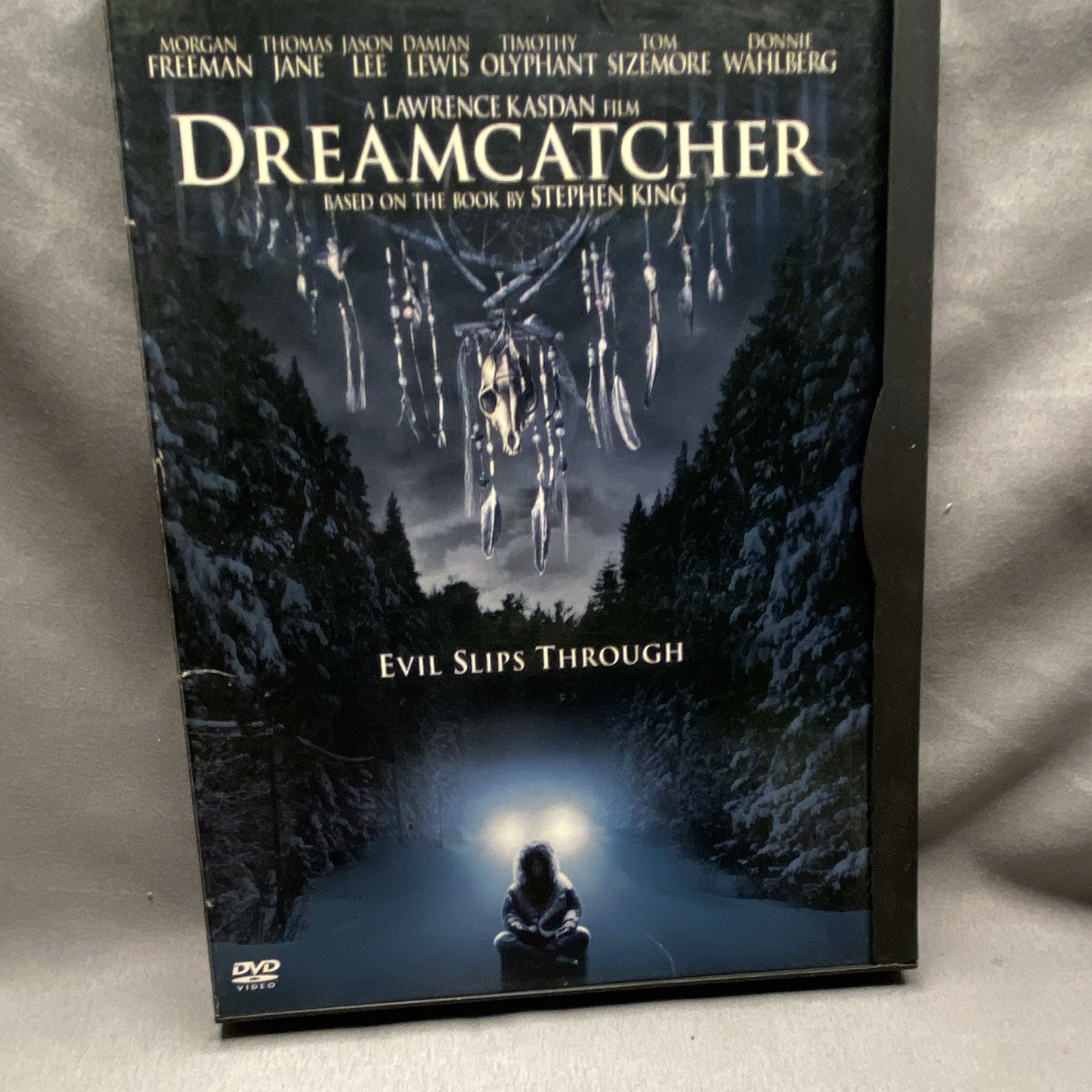 Warner Home Video Dreamcatcher DVD Widescreen R Horror/Sci-Fi 134 Min Tall Case