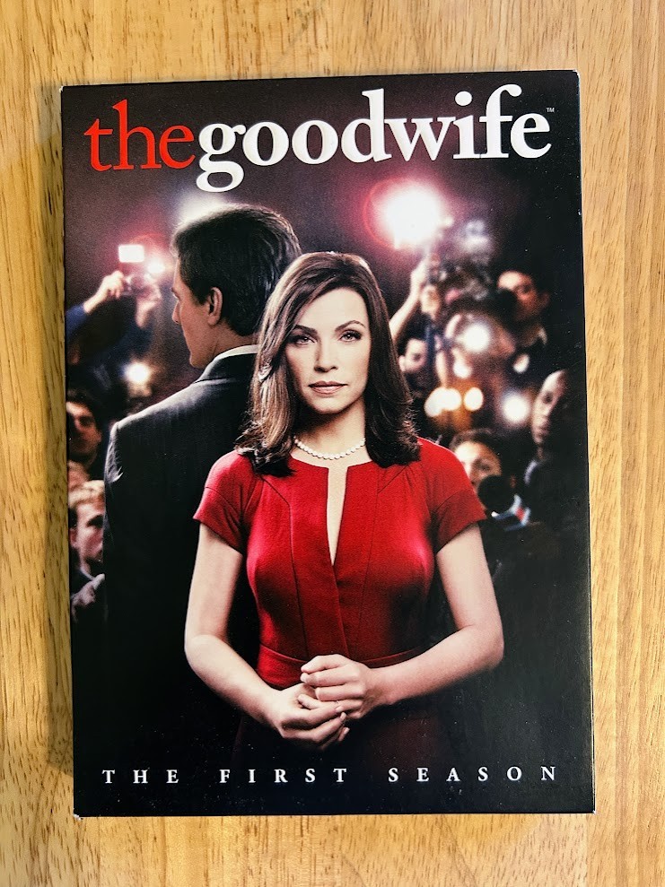 DVD Lot-19, Boston Legal Seasons 1, 2, The Good Wife Season 1