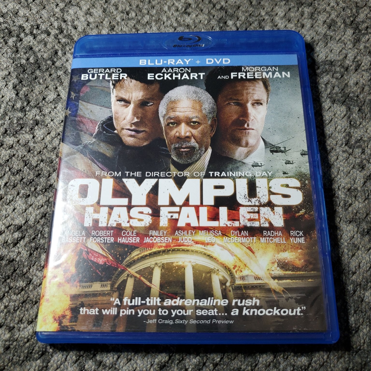Olympus Has Fallen Blu-ray + DVD 2013 Combo Pack Gerard Butler Antoine Fuqua