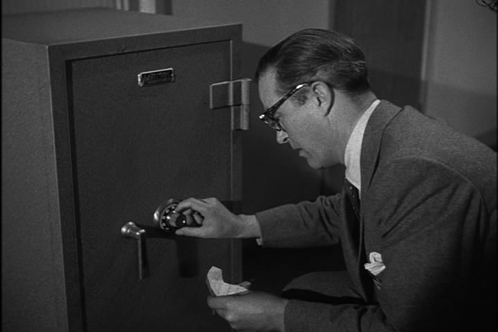 The Servant (1963) – 1080P BLURAY FILM NOIR CLASSIC