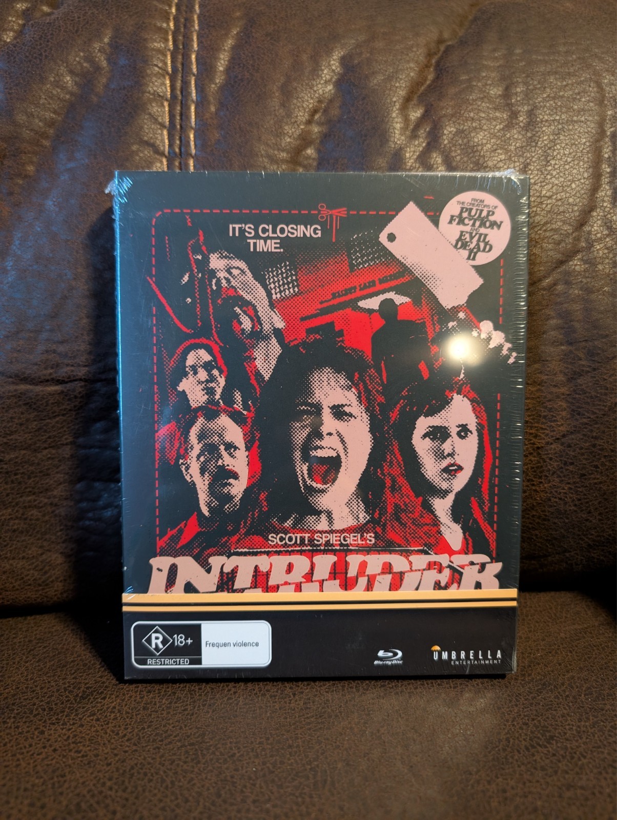 Intruder (1989, blu-ray) Umbrella standard edition w/ slipcover, see description