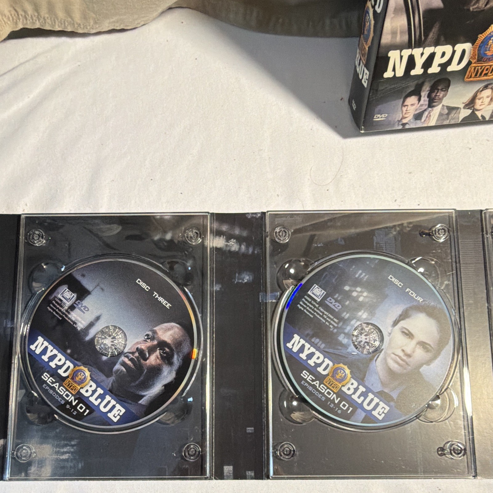 NYPD Blue Season 1 DVD 6-Disc Box Set TV Series Dennis Franz David Caruso