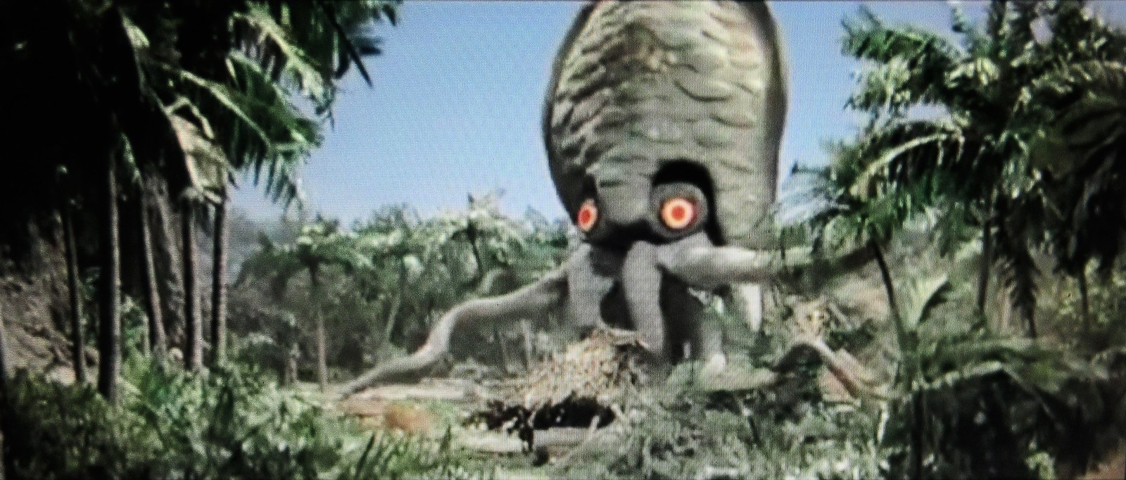 ATRAGON/SPACE AMOEBA ( Original English Edit – Blu Ray Edition – Widescreen )