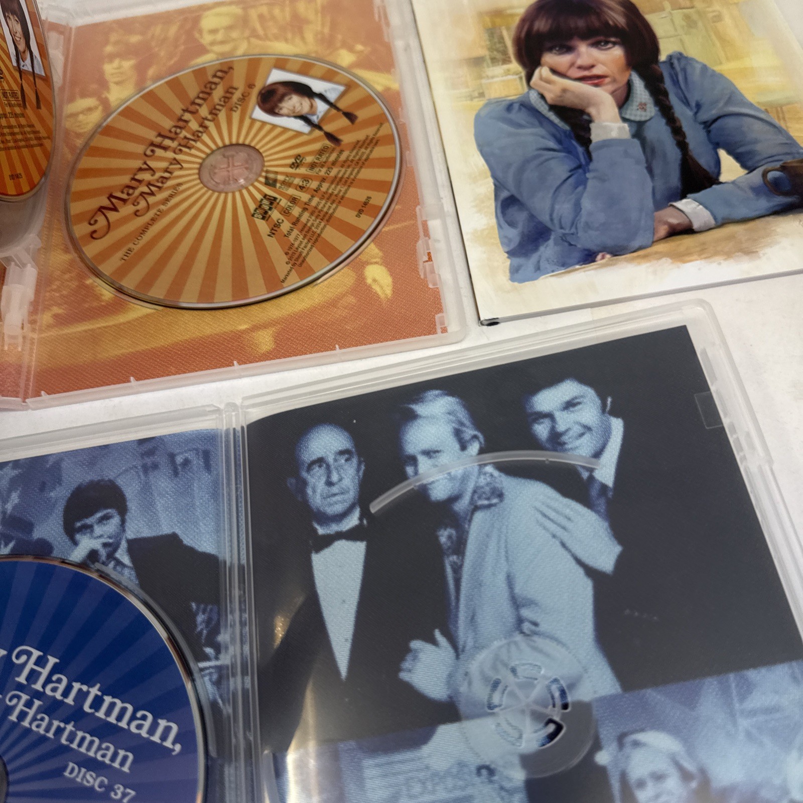 MARY HARTMAN, MARY HARTMAN: COMPLETE SERIES DVD Shout Factory *Disc 38 missing