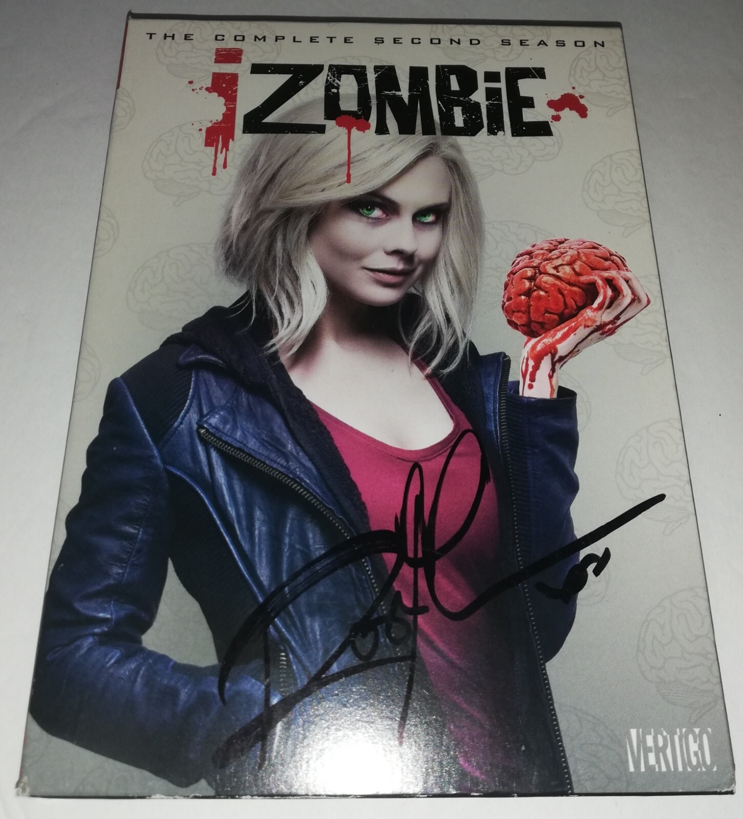 Autographed iZombie The Complete Season 2 Rose McIver slipcover included DVD
