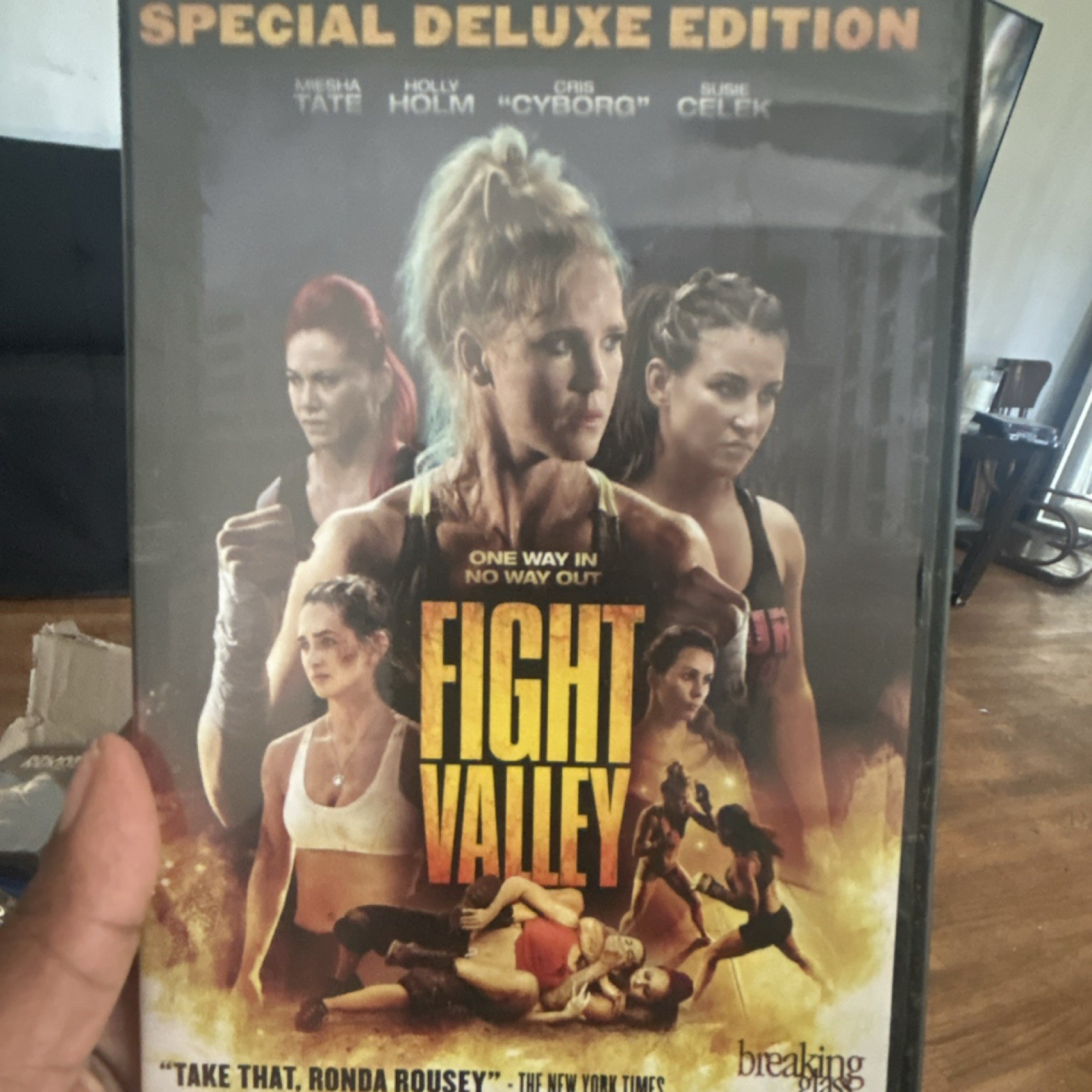 Breaking Glass Fight Valley Special Deluxe Edition DVD Tate Holm Cyborg R MMA