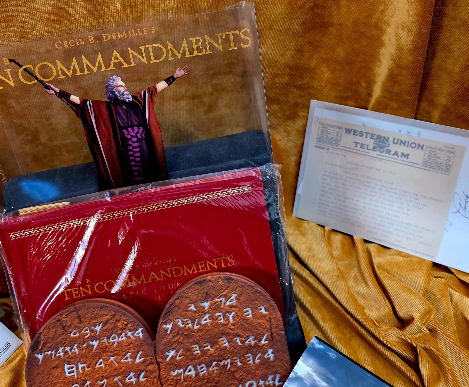 The Ten Commandments DVD 6 Disc DVD Limited Edition Set 31,822 of 100,000