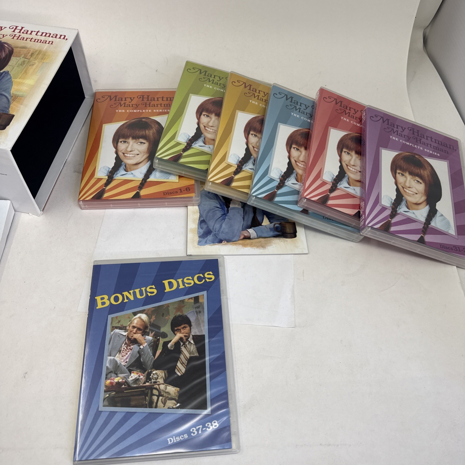 MARY HARTMAN, MARY HARTMAN: COMPLETE SERIES DVD Shout Factory *Disc 38 missing