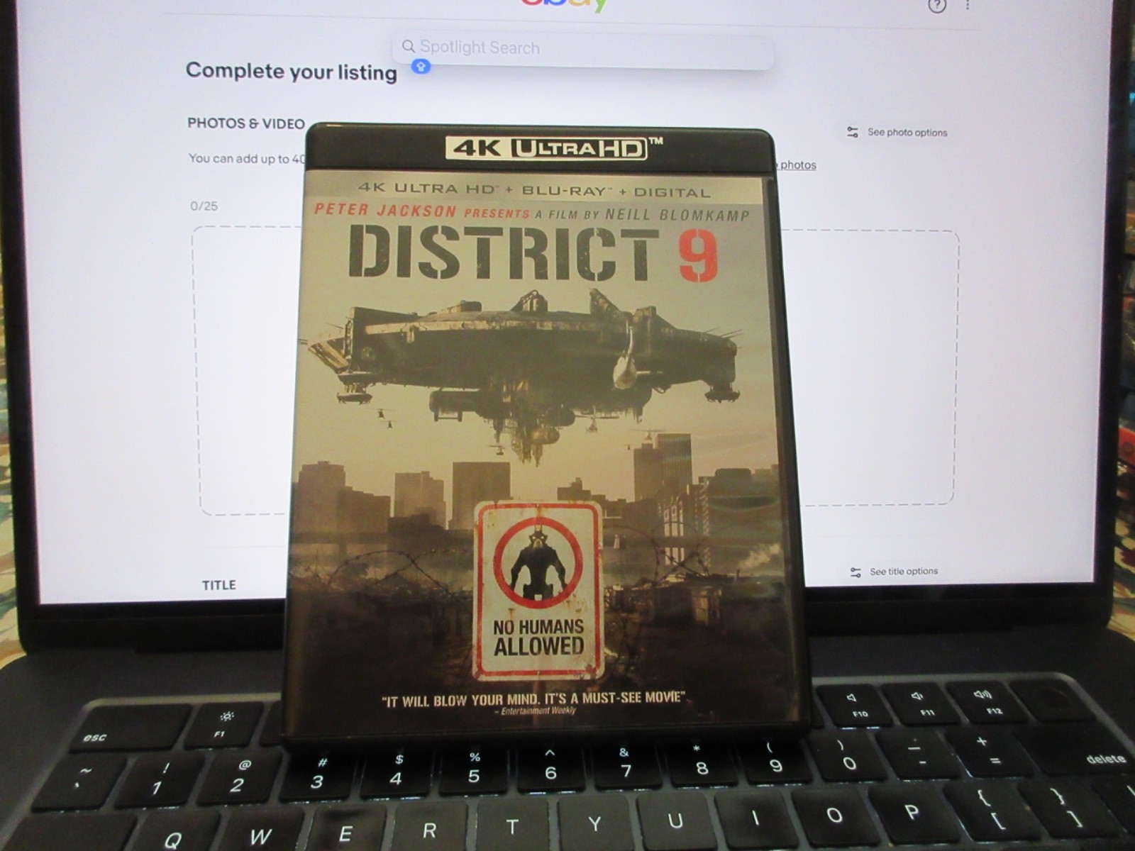 District 9 4K Ultra HD + Blu-ray No digital MINT DISCS!!!
