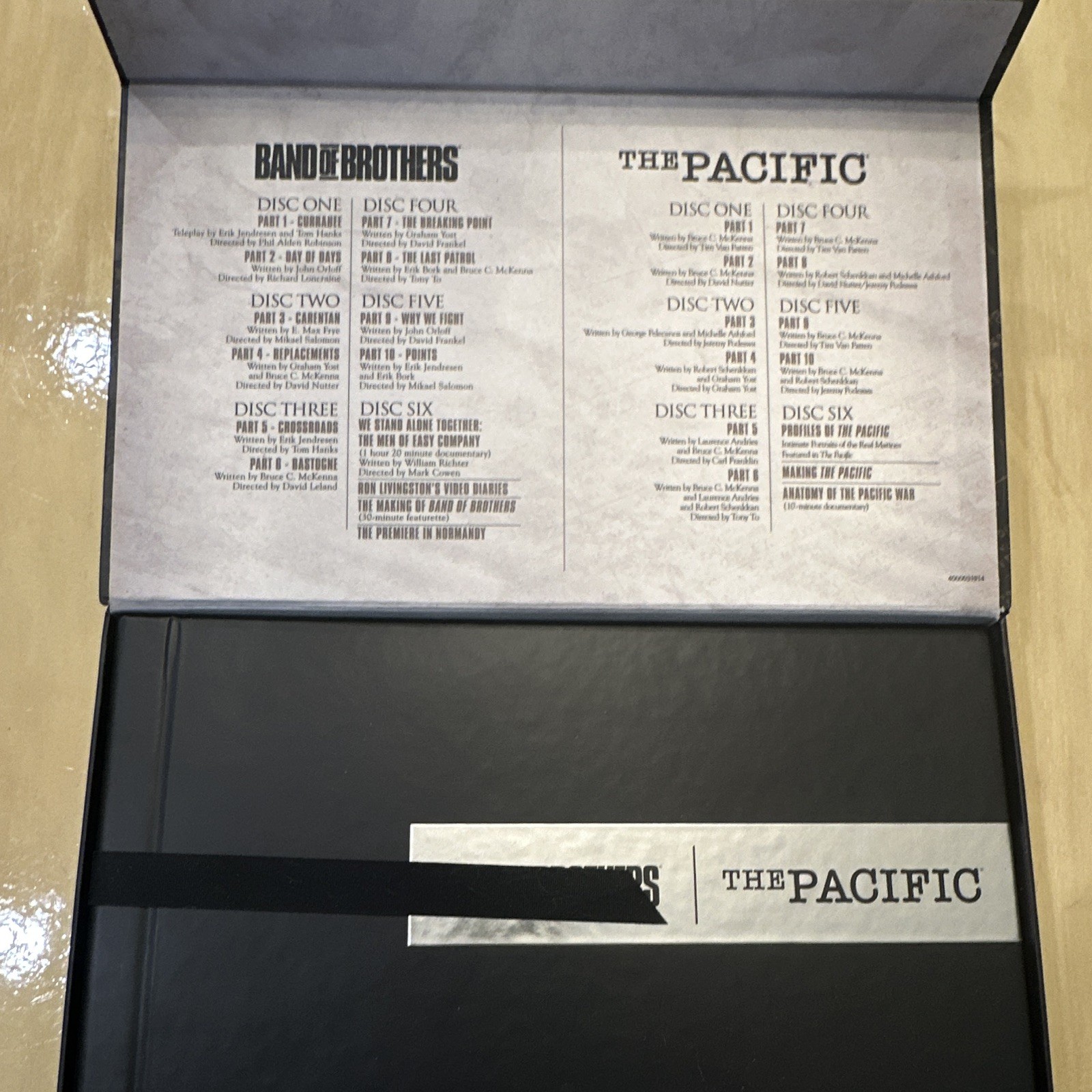 Band of Brothers / The Pacific DVD Box Set Cardboard Sleeve Tom Hanks